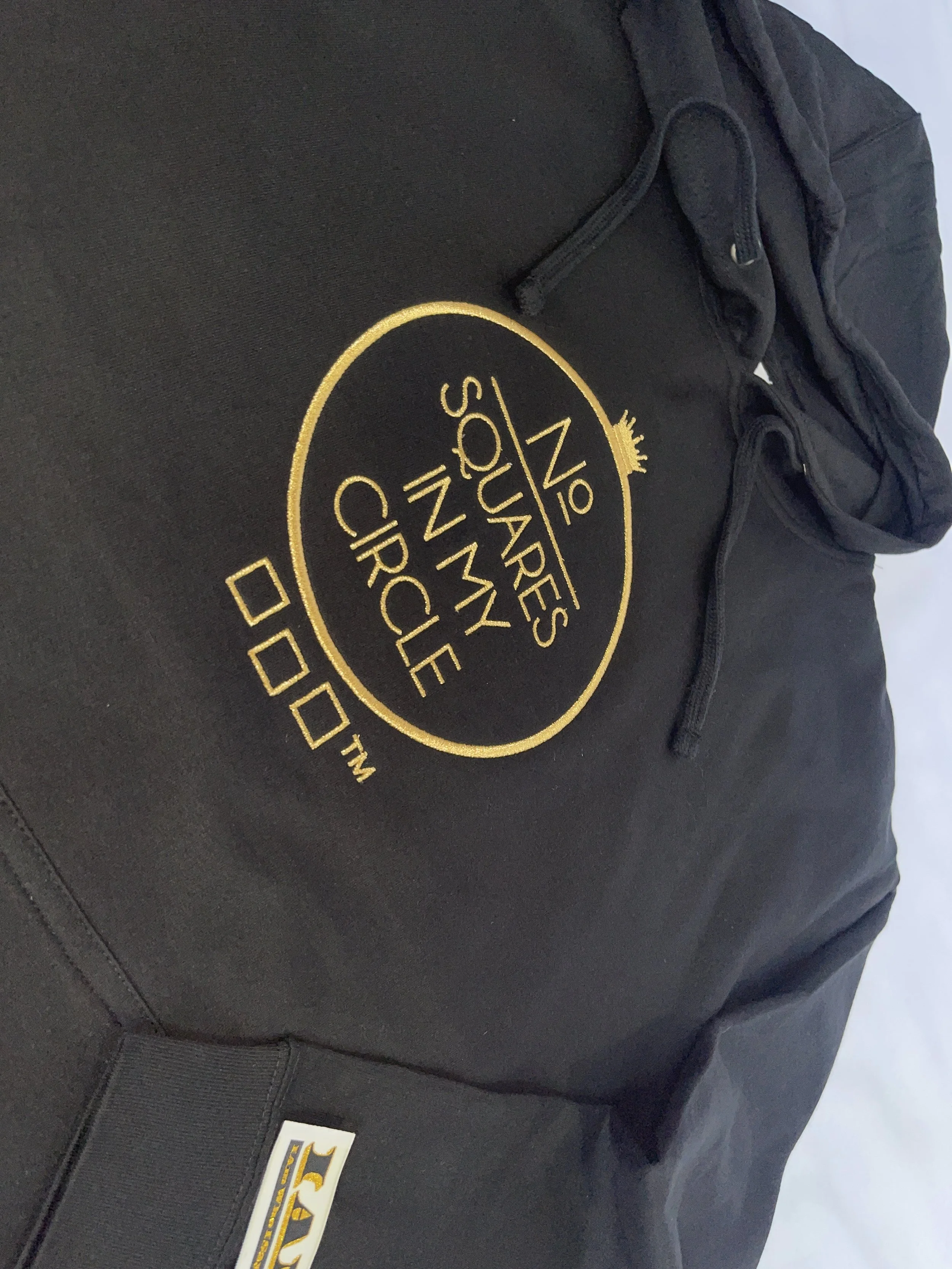 No Squares In My Circle™ Black/Gold