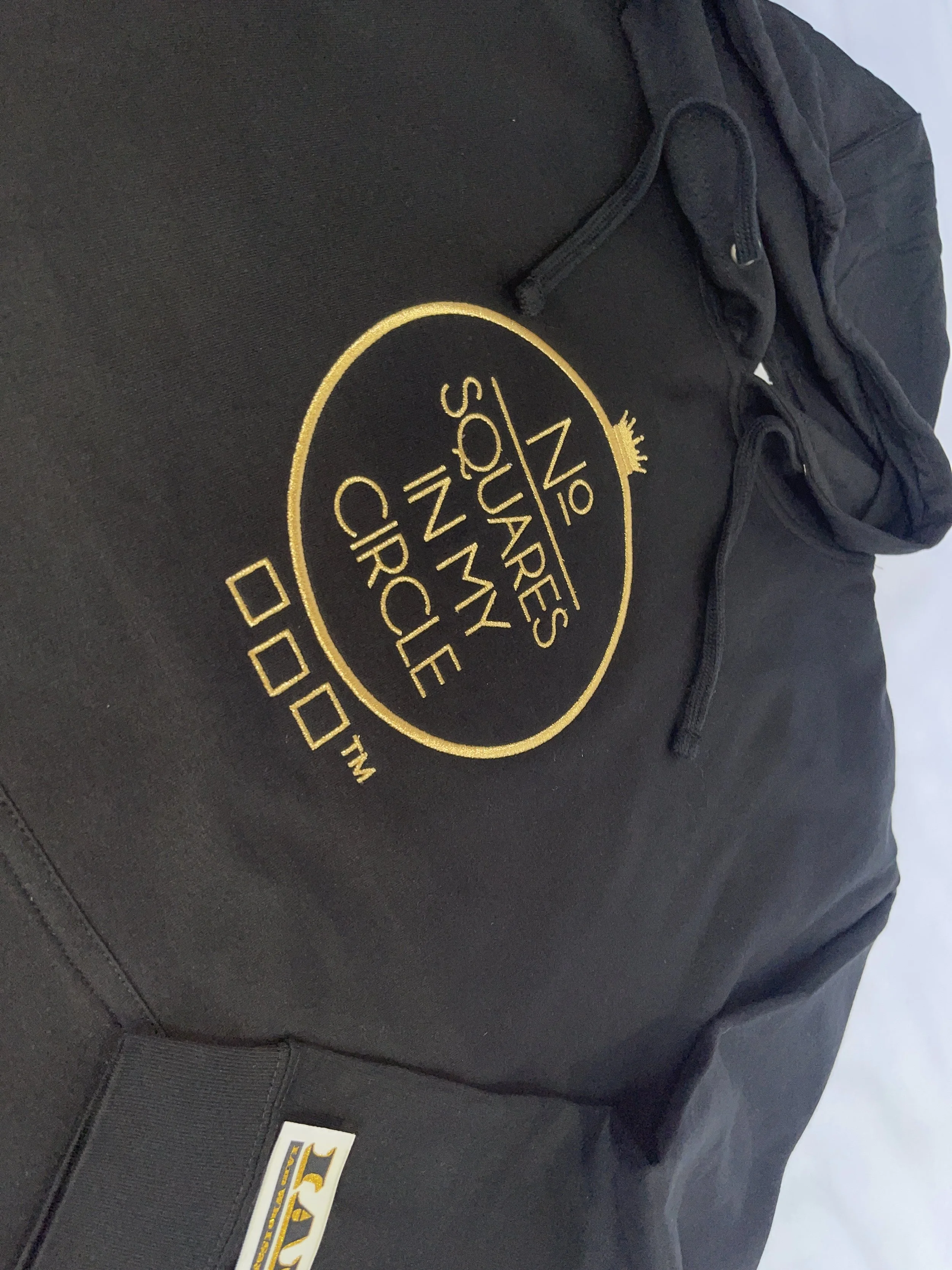 No Squares In My Circle™ Gold Embroidery