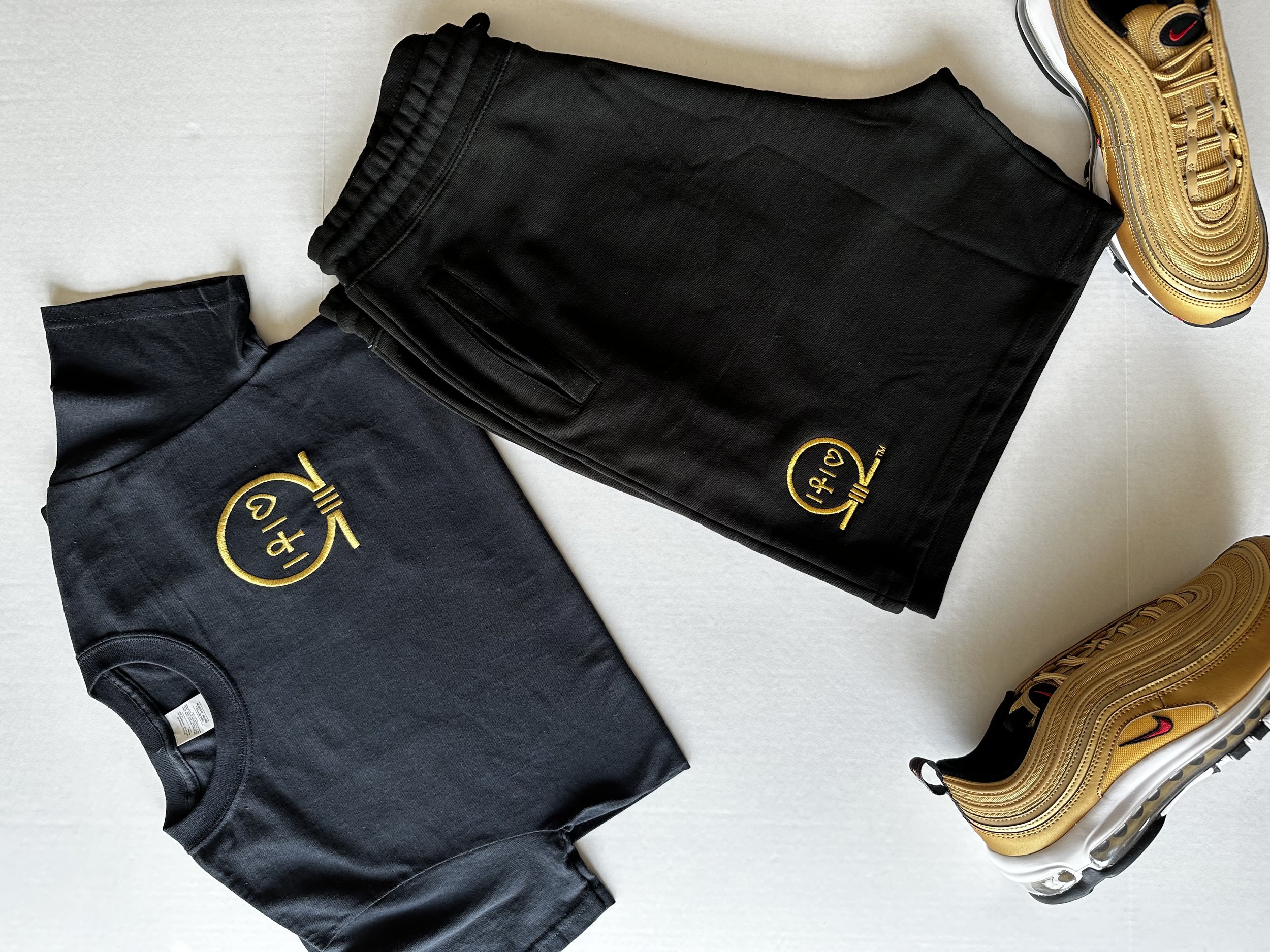 OLOL®️ Black SUPIMA® T-shirt