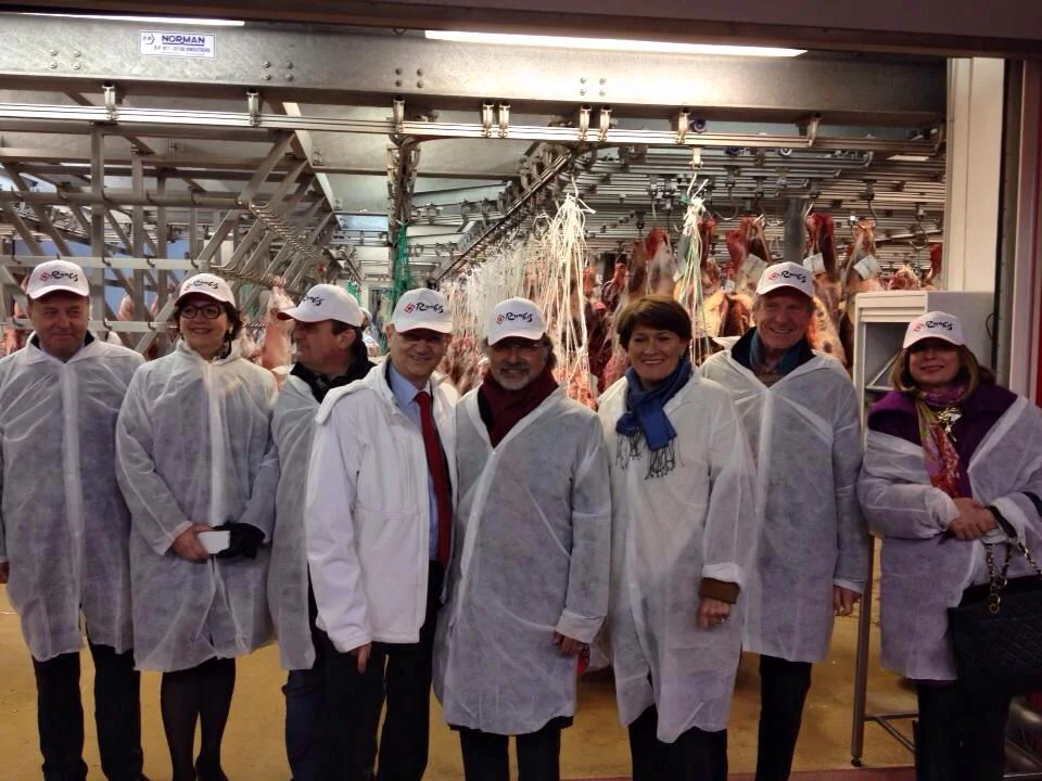 En présence de Jean-Michel Fourgous, Claudine Schmid, Gilles Lurton, Claude Greff, Olivier Dassault et Jean-François Mancel
