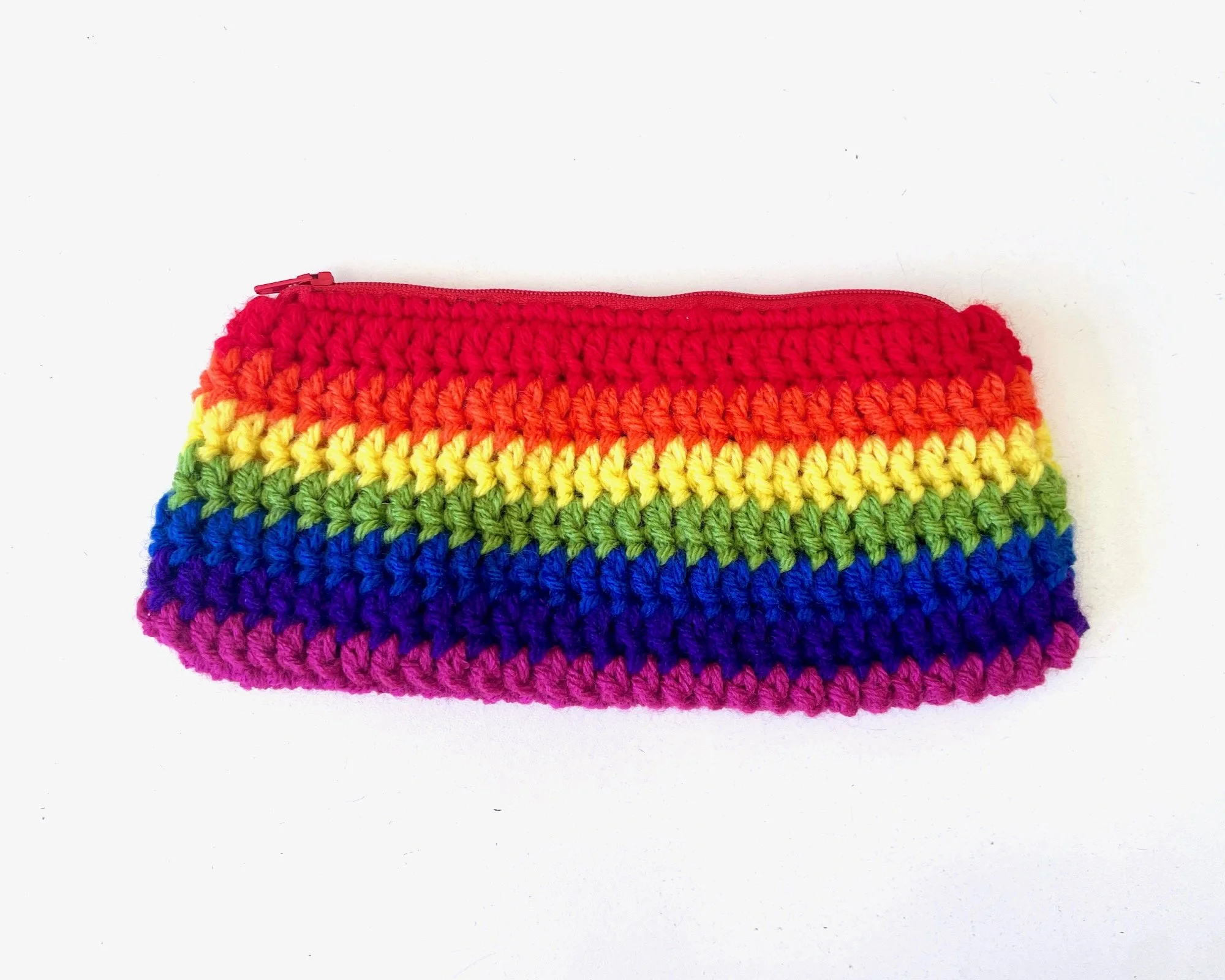 rainbow crochet pouch - 1.jpeg