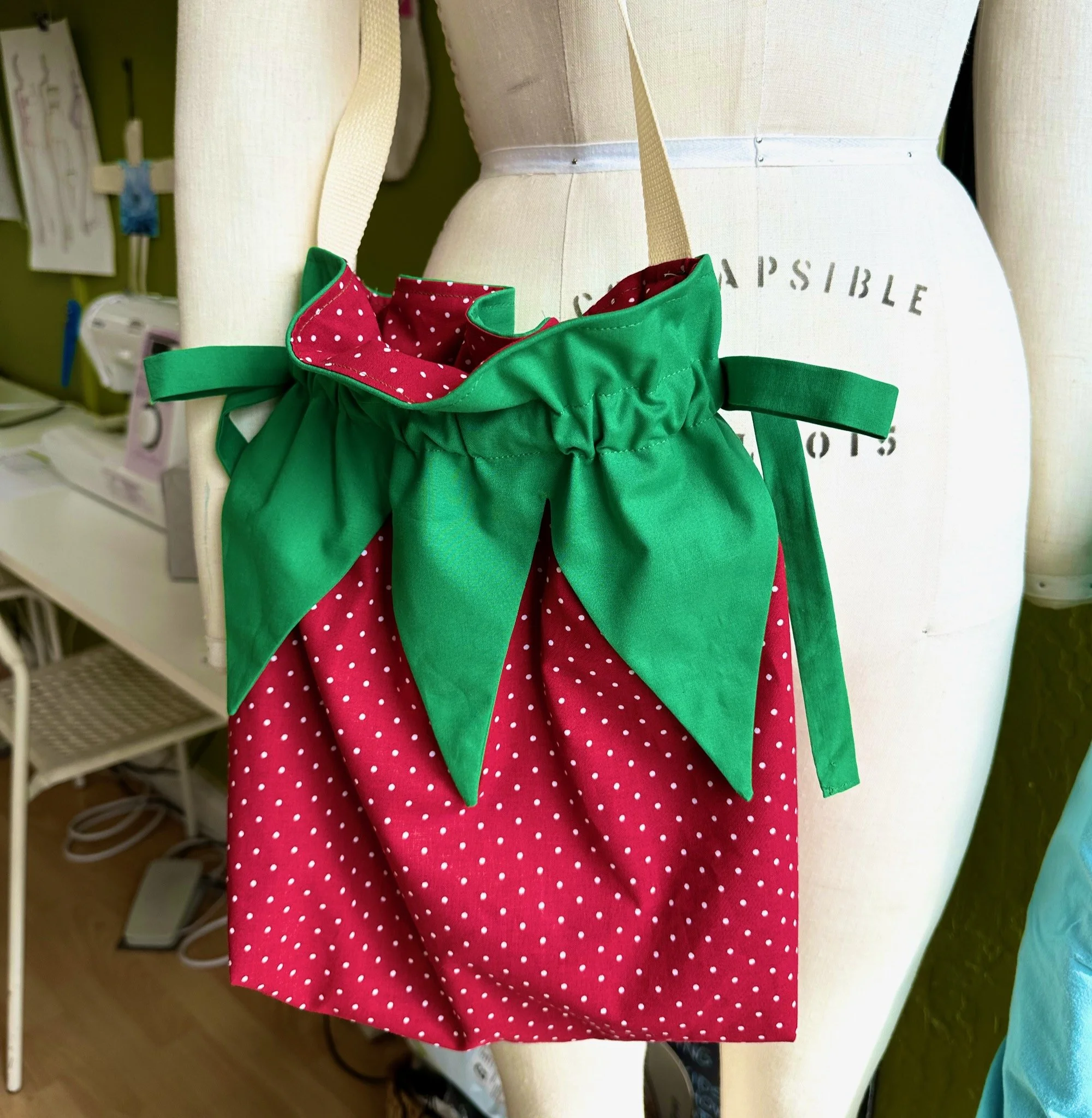 strawberry drawstring bag.jpeg