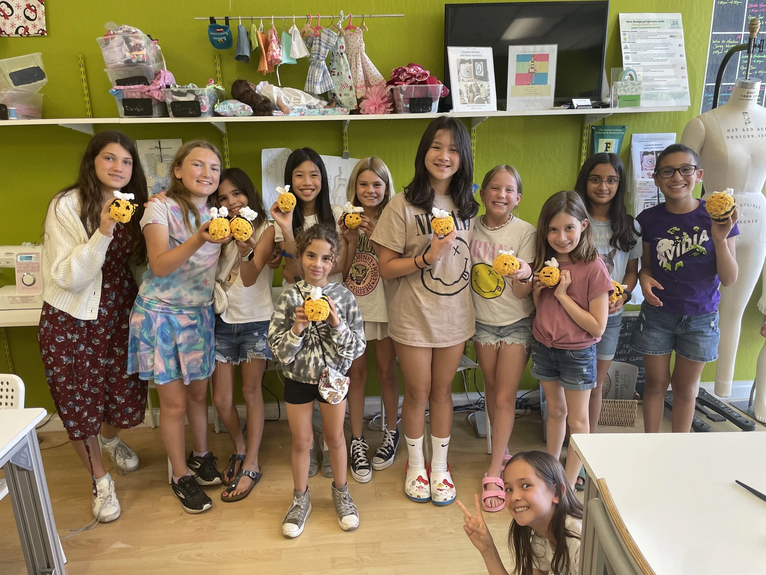 bumblebee knit camp 2.jpg