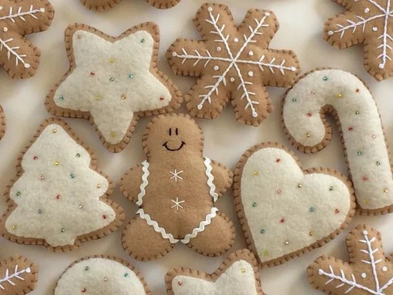 hand sew sugar cookie ornaments2.jpg