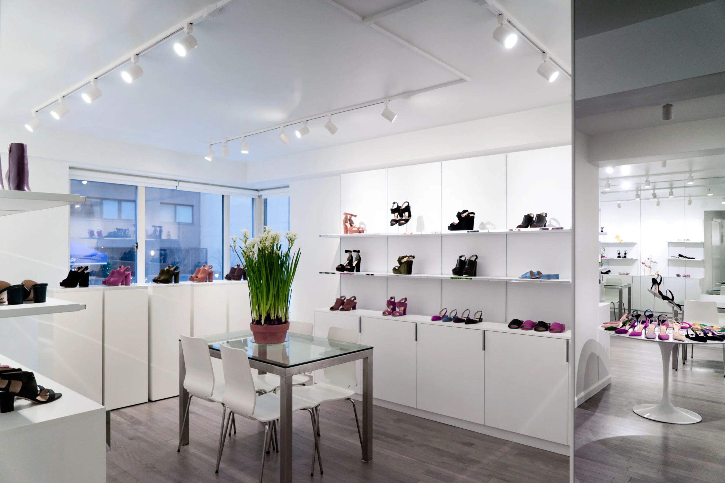 PA-Showroom_SW_Corner.jpg