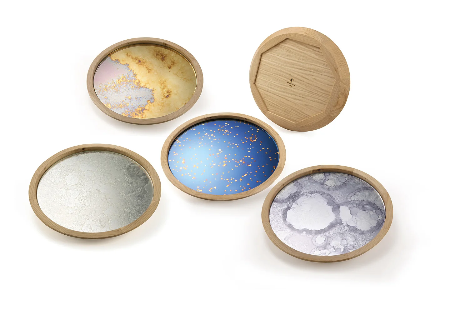TRAYS