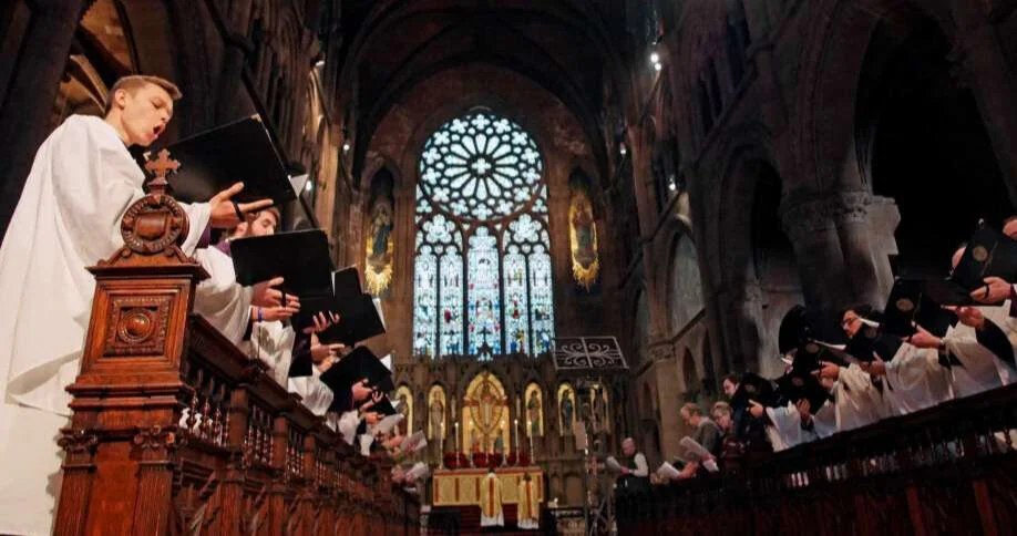 boy+choir+and+east+window.jpg