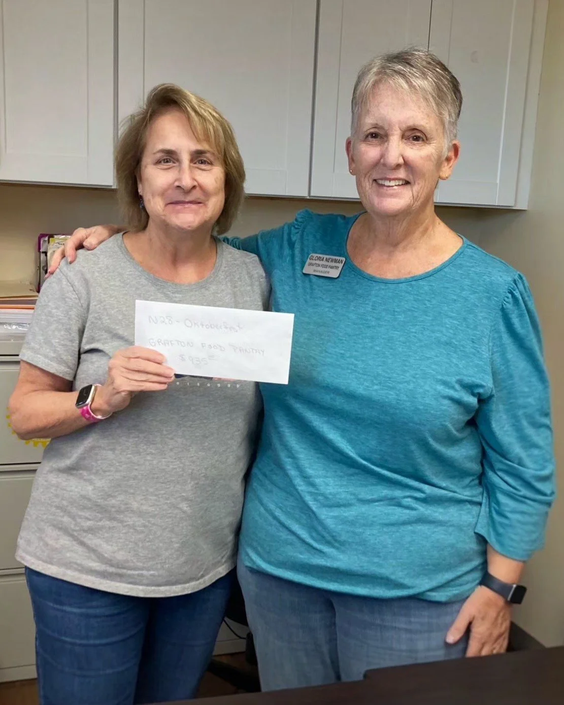 A big thank you to our friends in Sun City Neighborhood 28 for their generous donation of $935 from their annual Oktoberfest.

#GraftonFoodPantry #ThankYou #SunCity