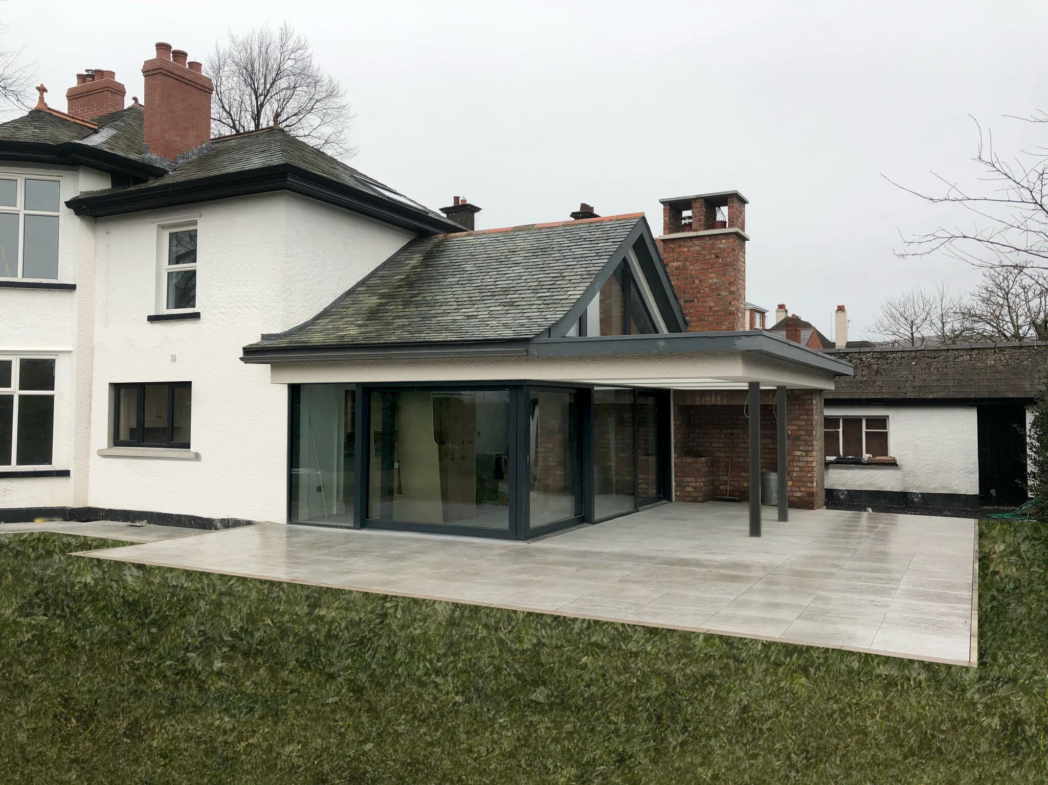 PRIVATE EXTENSION TO DWELLING IN CONSERVATION AREA