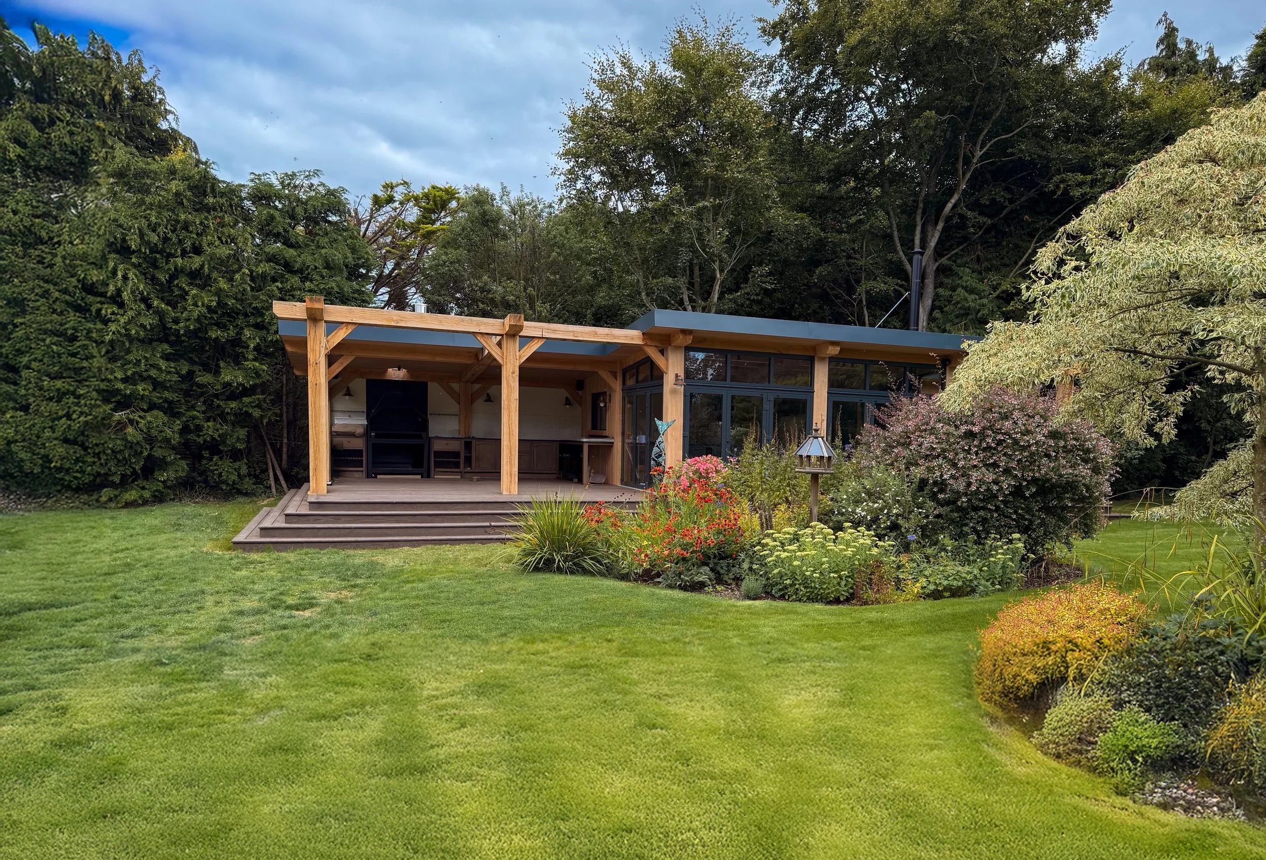 GARDEN PAVILION VIEW 1