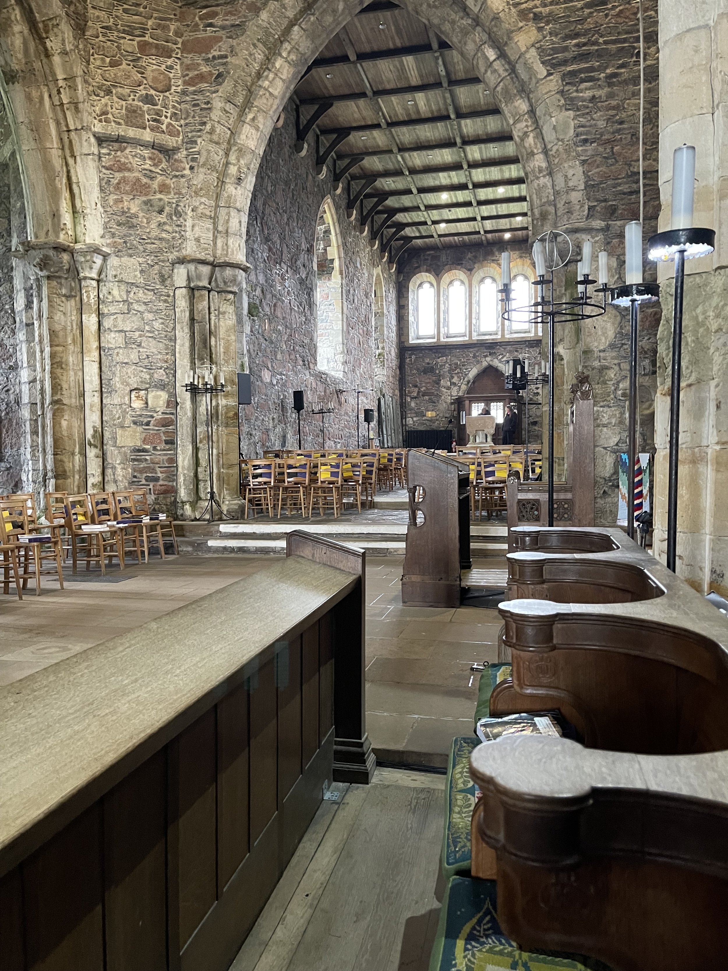 Iona_Abbey interior.jpg