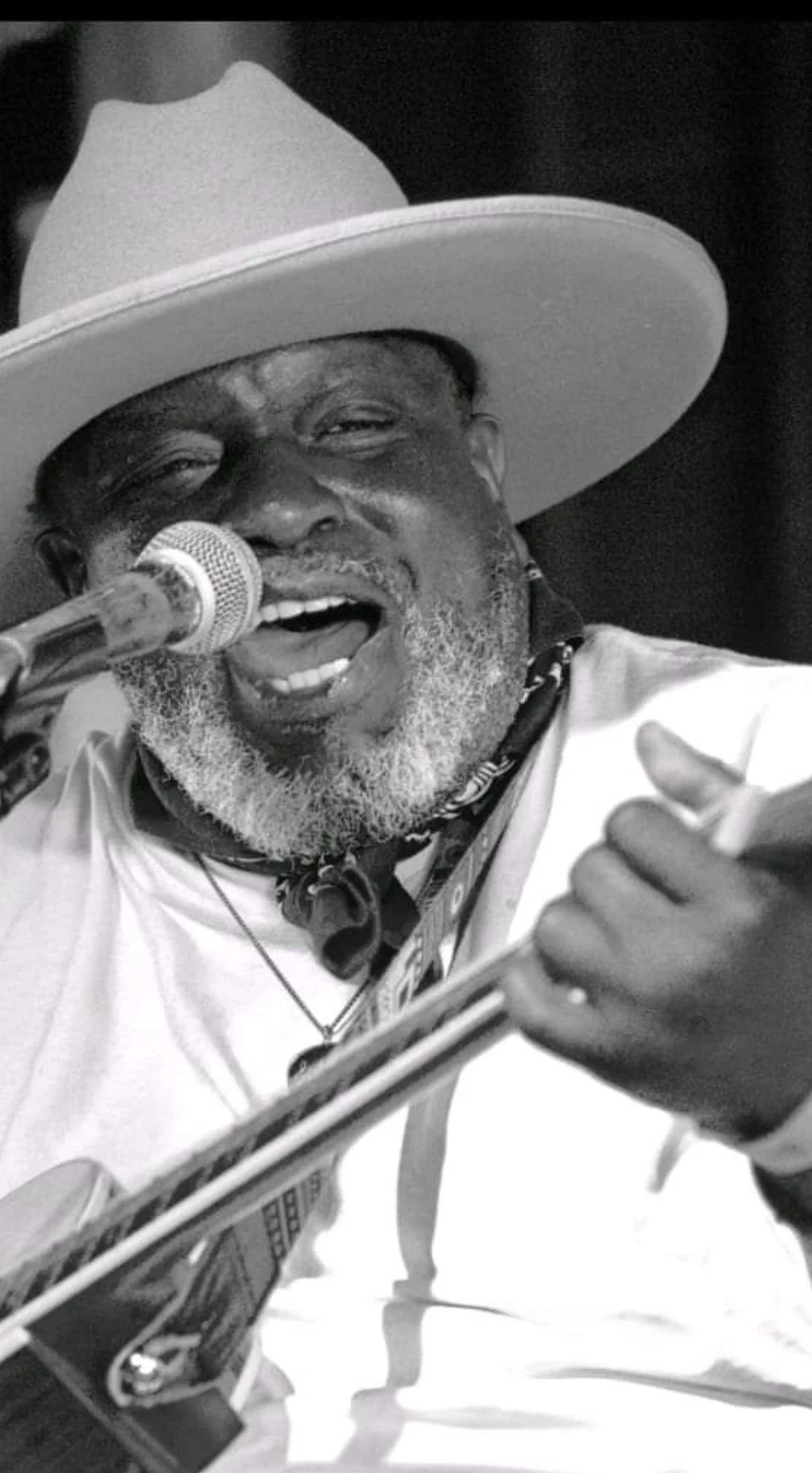 Live Music - EJ Mathews