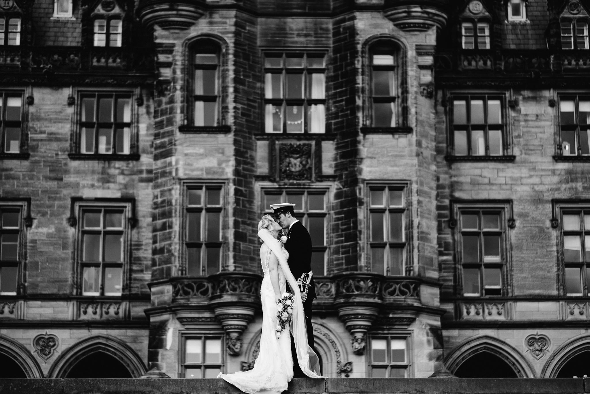 Edinburgh Wedding Photographer_Euan Robertson Photography_007.jpg