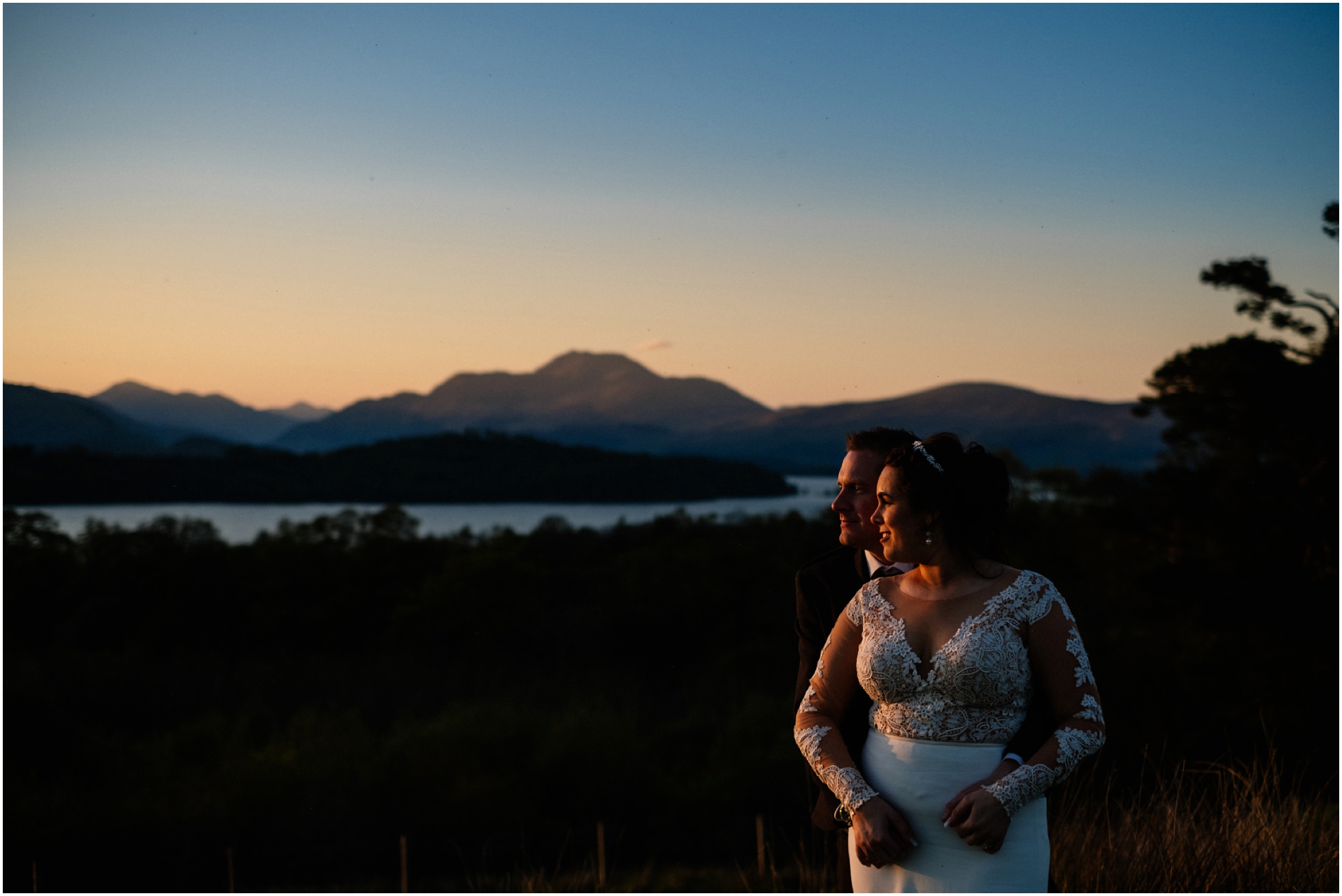 Scottish Summer Lochside Wedding_Boturich Castle_Euan Robertson Photography_045_WEB.jpg