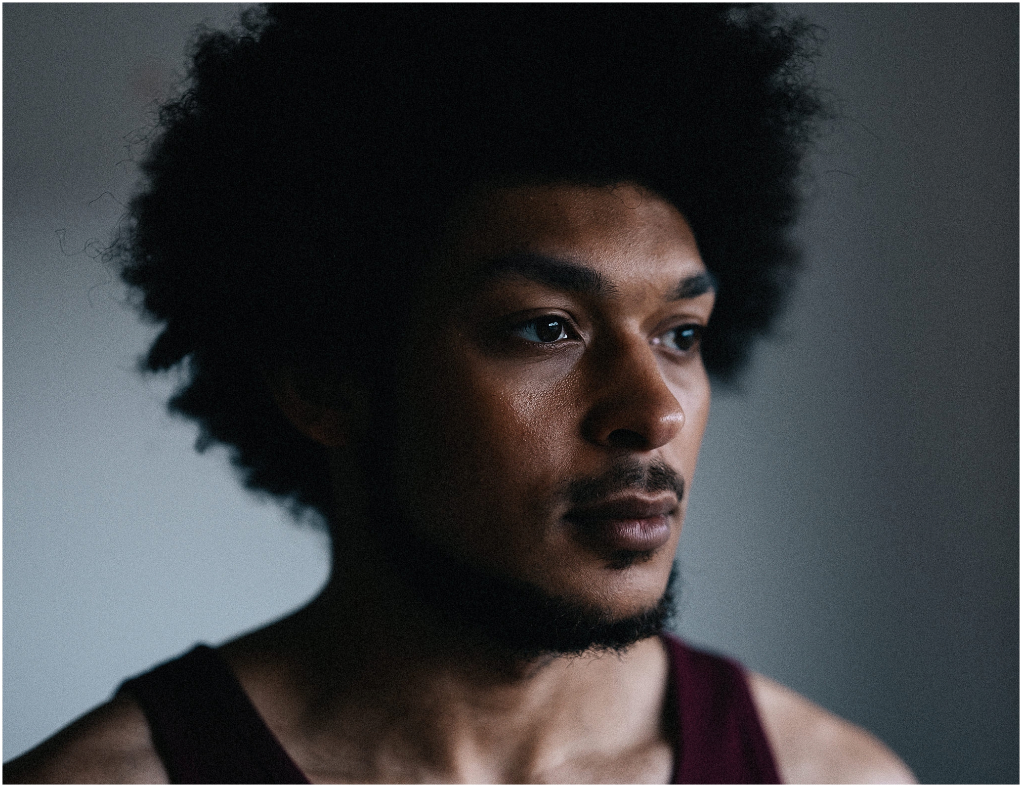 Elliott Portrait_WEB.jpg