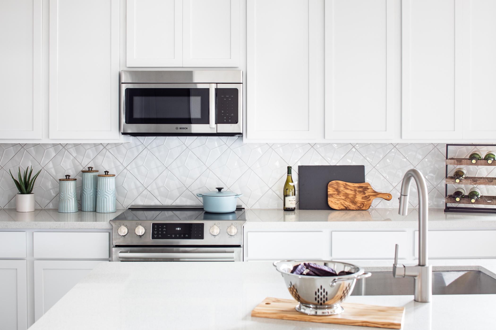 KDavisWhisperValley_Kitchen2.jpg