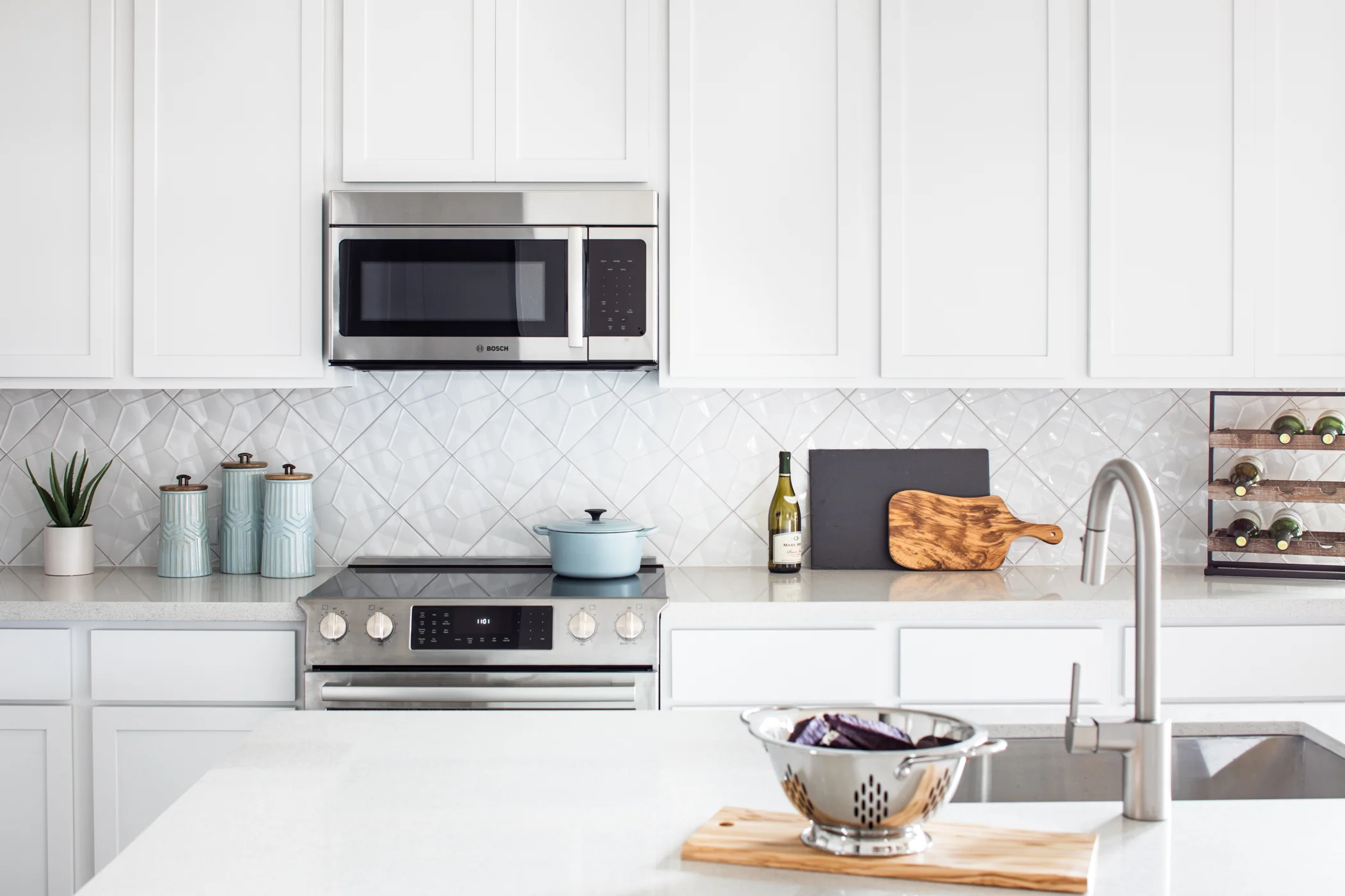 KDavisWhisperValley_Kitchen2.jpg