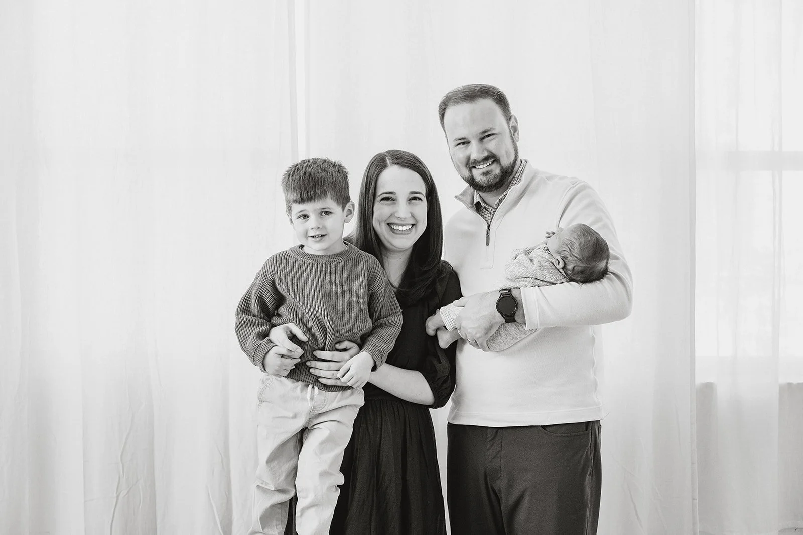 A Quick &amp; Easy Newborn Session in the Studio