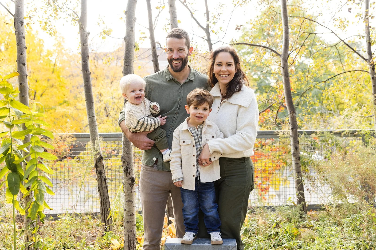 Fall Family Photos on Chicago's 606 Trail