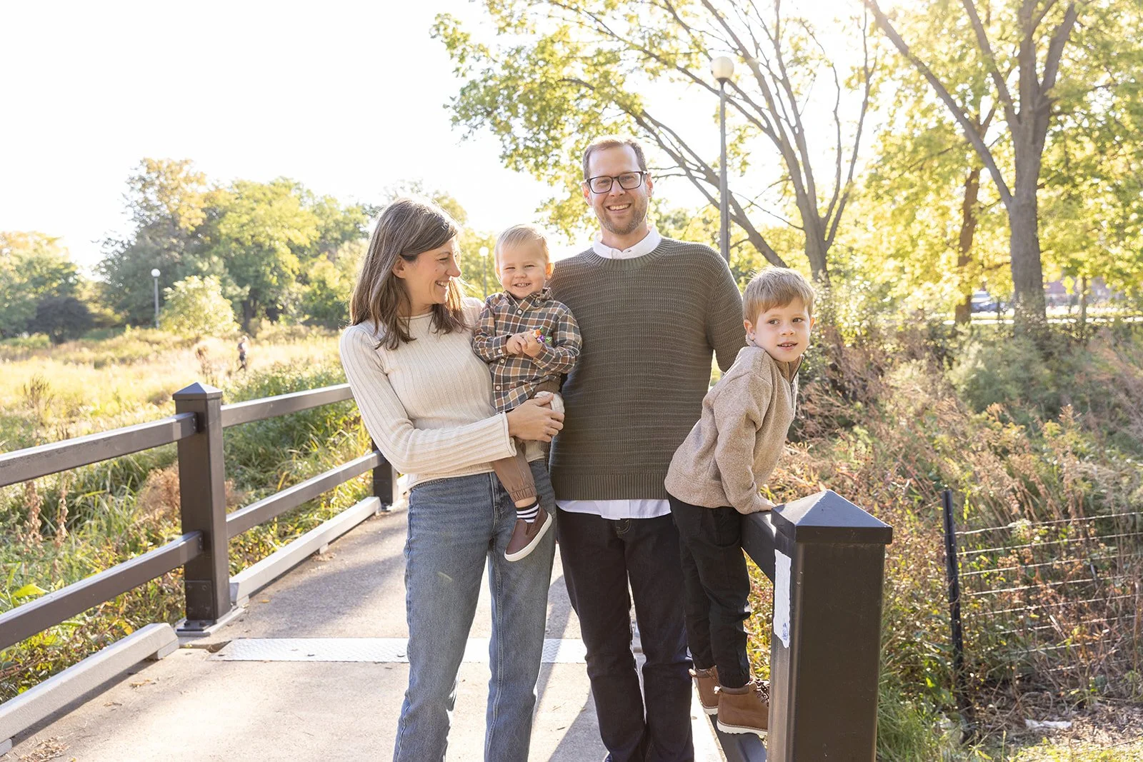 Fall Family Photos in Humboldt Park: Chicago’s Hidden Autumn Gem