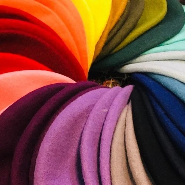 Beret Buffet
.
.
.
#2pmcreativelab #meganacboswell #designer #designinspo #colorinspiration #color #hats #fashion #display