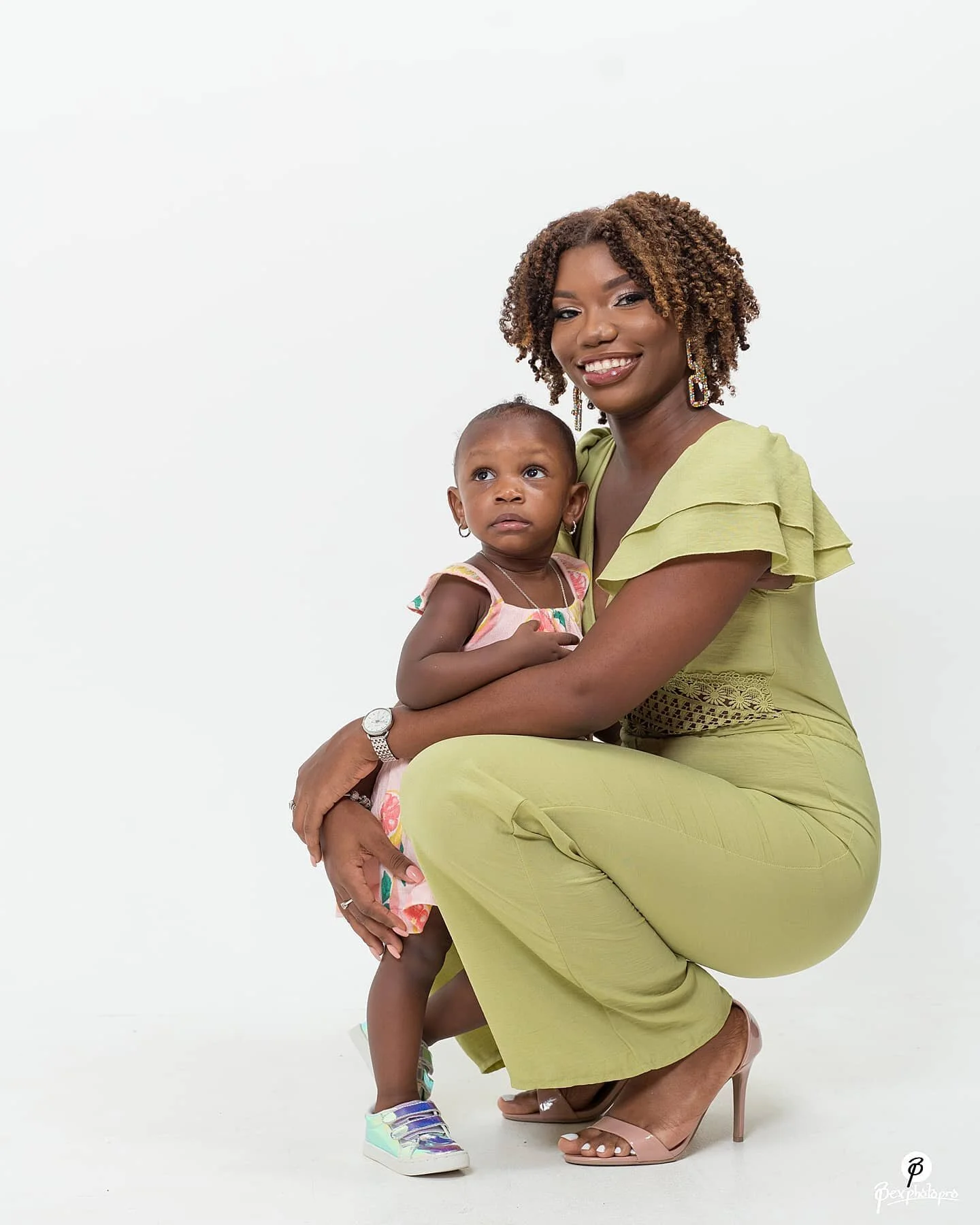 Bday Joy.
Just Another Bexphoto 
Visit www.bexphotopro.com 
For a wonderful photo experience 

#bdaygirl #toddler #women #babygirl #happybirthday #26yr #studio #godoxphoto #lightroom #dailypost #portrait_mood #mommyandmefashion #motherdaughter