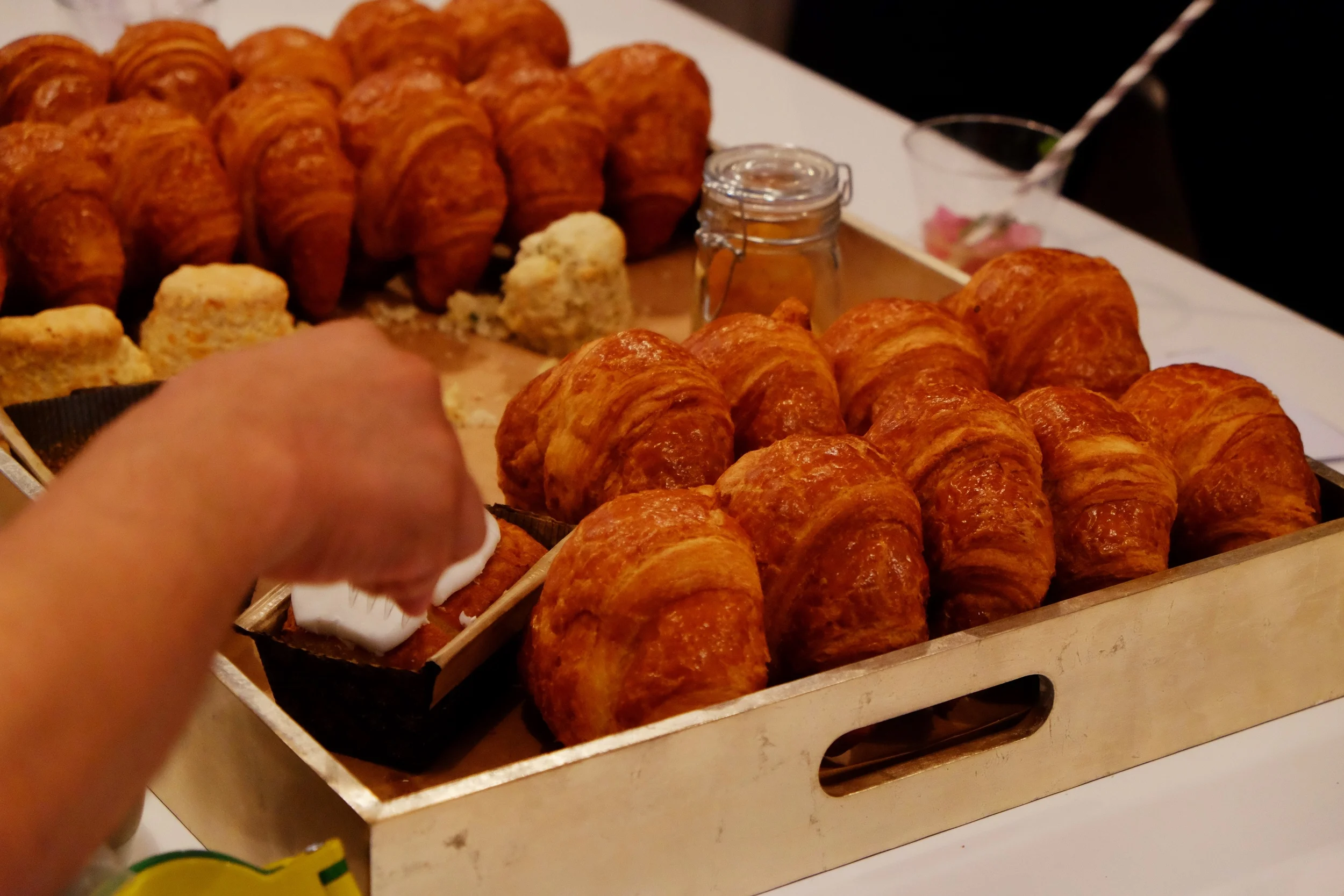 Carb bar // Photo Credit: Cesar Fabello