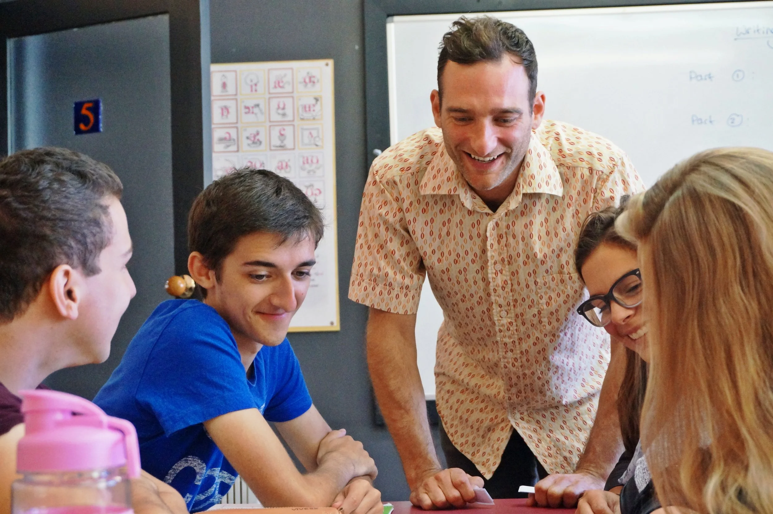 staff-helping-student-nelson-english-centre.JPG
