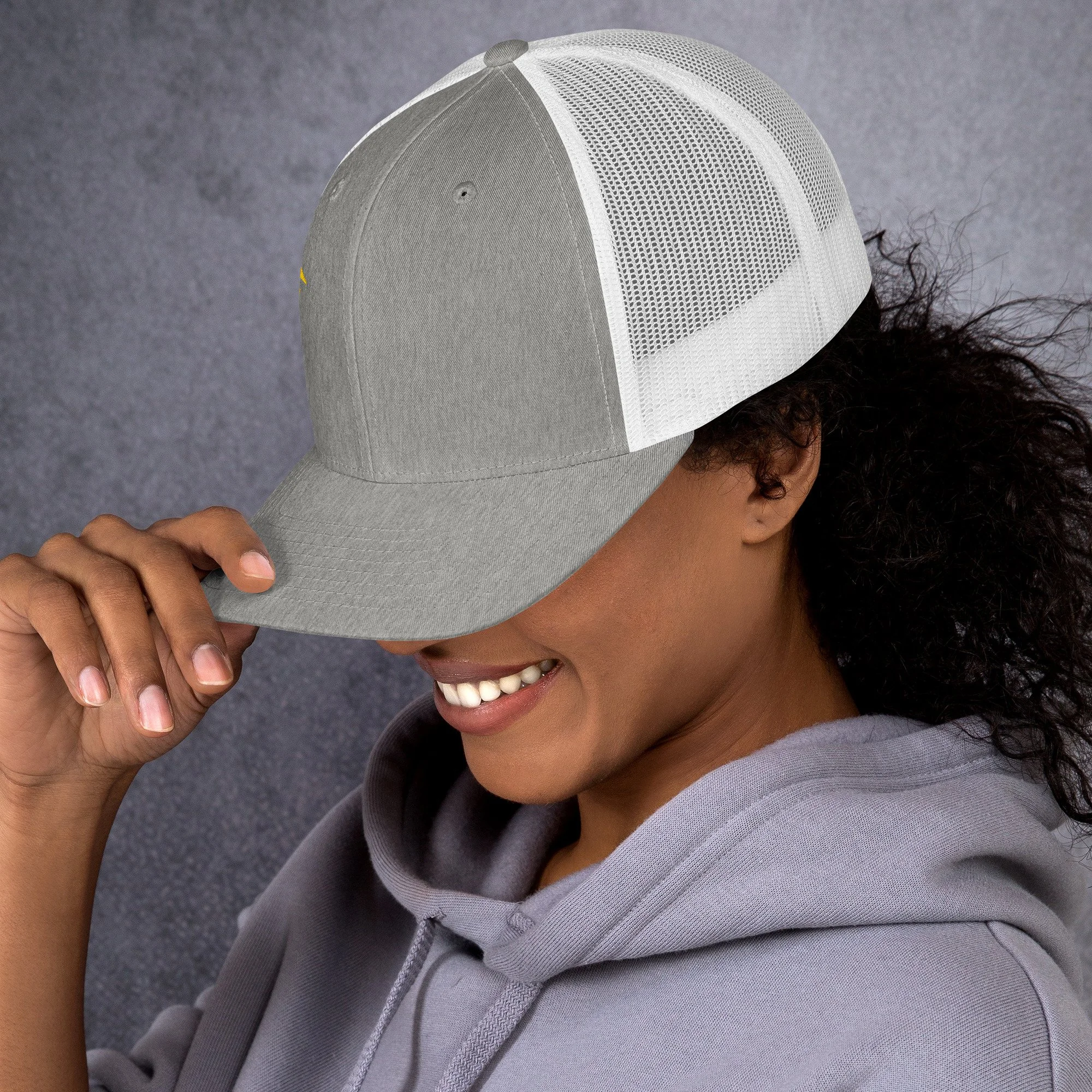 retro-trucker-hat-heather-grey-white-left-6824c223e612d.jpg