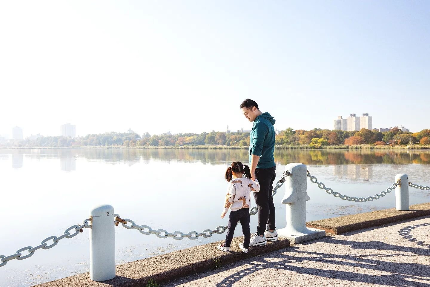 Further fun fall family photography finds. 🍂🍁

#familyportraits #familyportrait #fallphotography #familysession #familysessions #nycphotographer