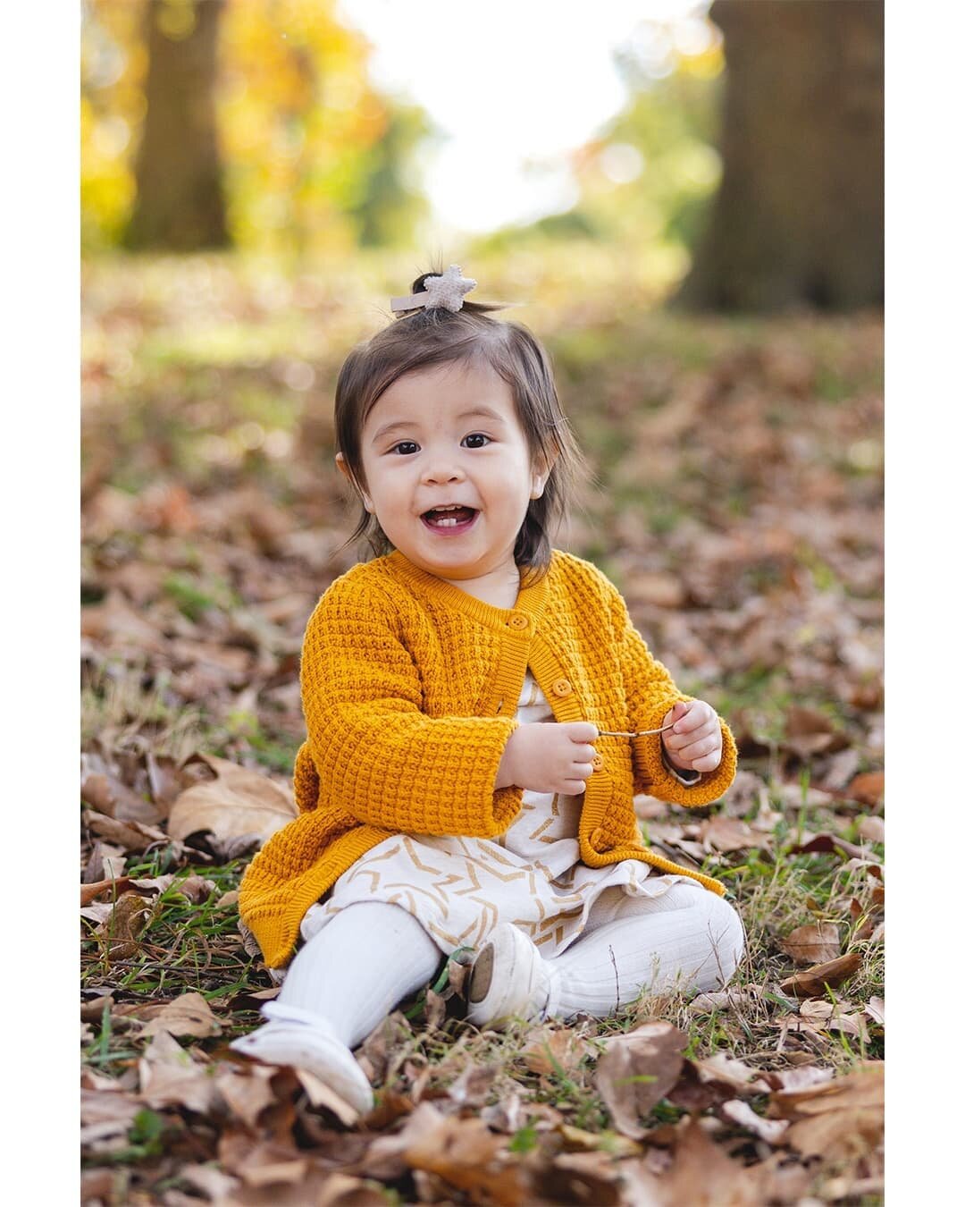 I love fall family photos! @vicka427 🍁

Booking December now!  I may know of a small pine Grove that would look fantastic in snow 😏

#nycphotographer #nycphotographers #maternityphotography #maternityshoot #maternity #maternityphotoshoot #family #f