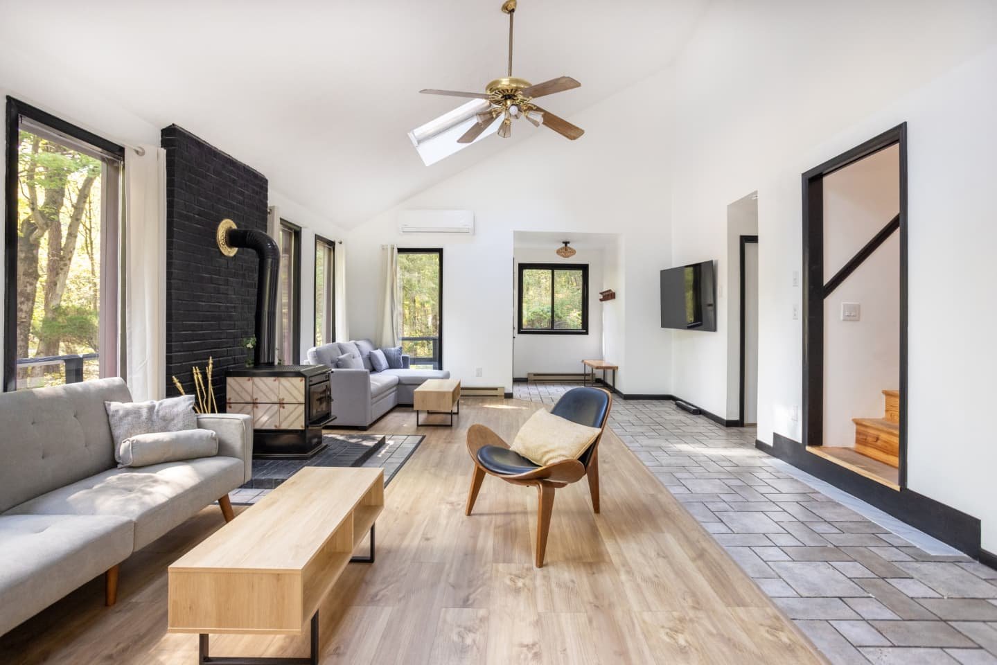 Get your Real Estate and Airbnb photos done here!  Message me if you have any questions.  Thanks!

#interiordesign #interior #interiordecor #interiorphotography #interiorphotographer #airbnb #airbnbphotographer #airbnbphoto #realestatephotography #re