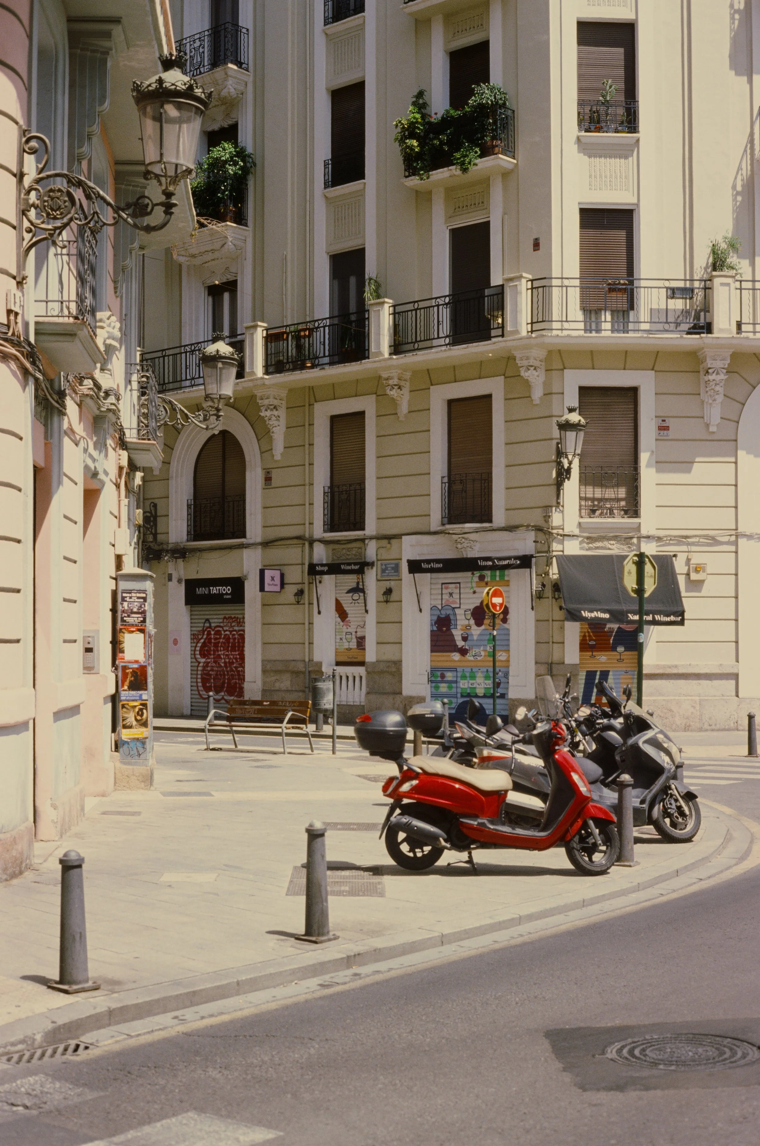 2025 - 6 June - Contax G1 - Ektachrome E100 - Spain (16).jpg