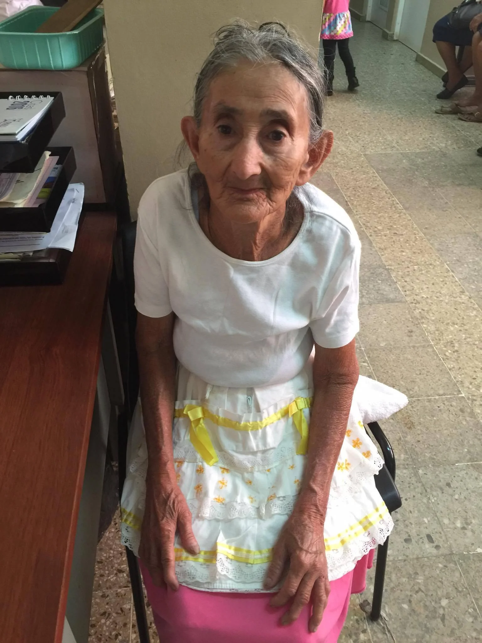 Doña Ercilia can see again with your $65 donation