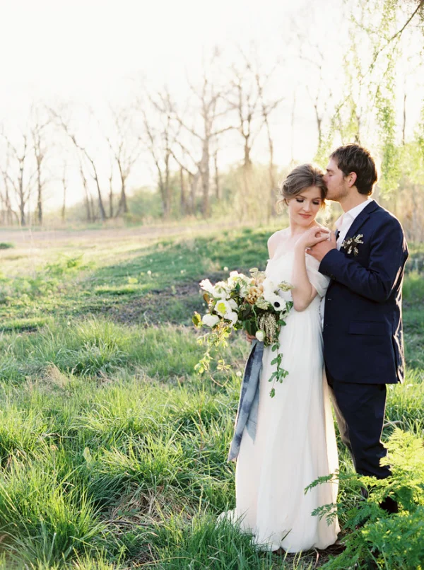 Natural-Elegant-Wedding-Inspiration-Matoli-Keely-600x806.jpg