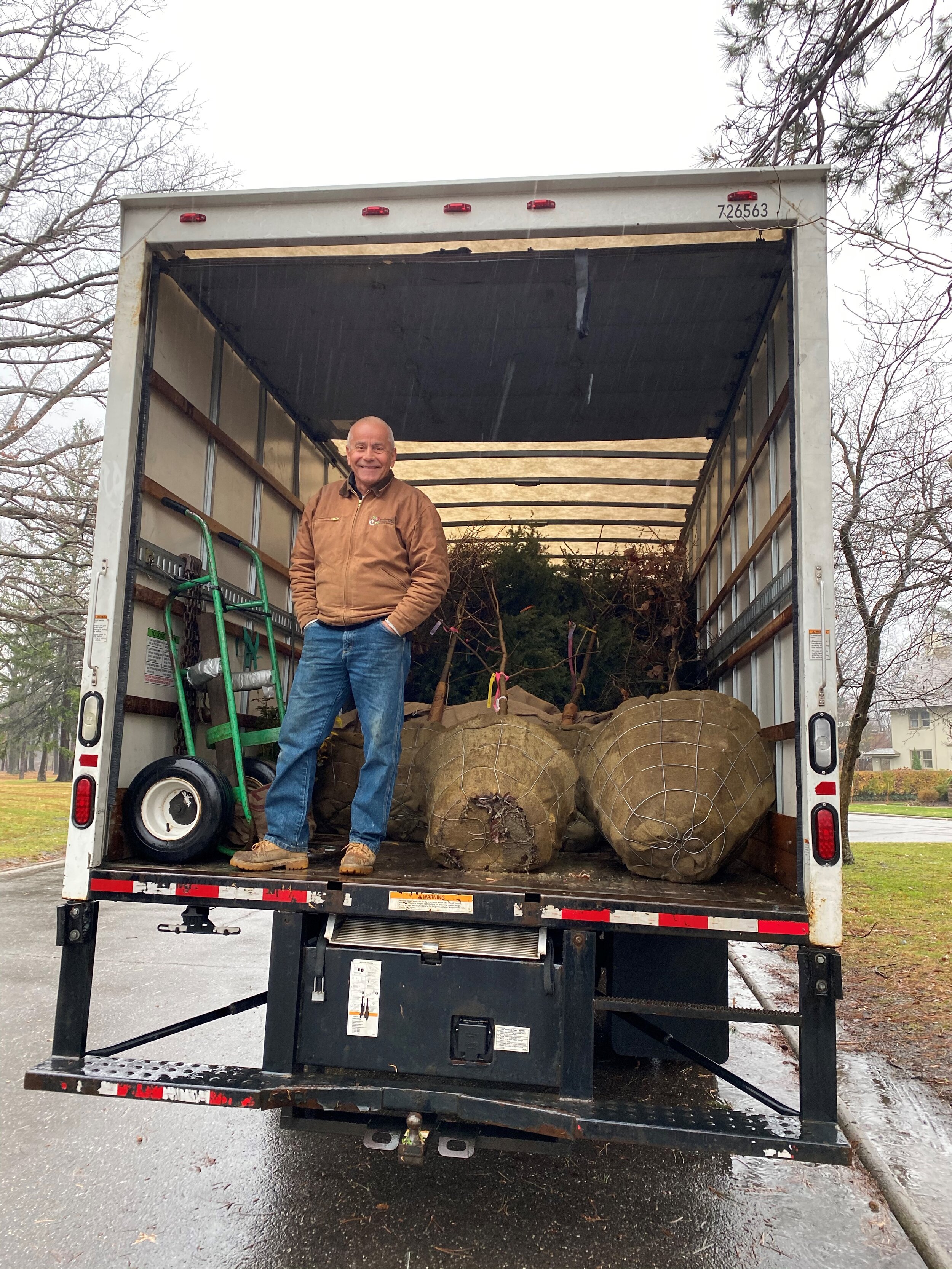  November 30, 2020, the Trees are delivered! 