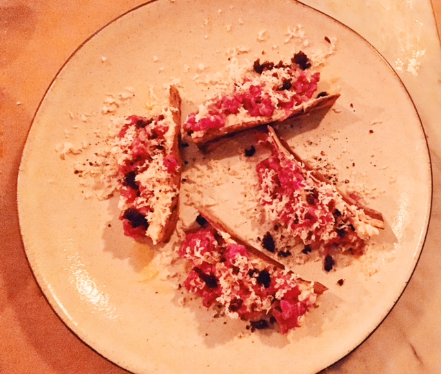 Smoked short rib tartare, horseradish and rye crackers. 