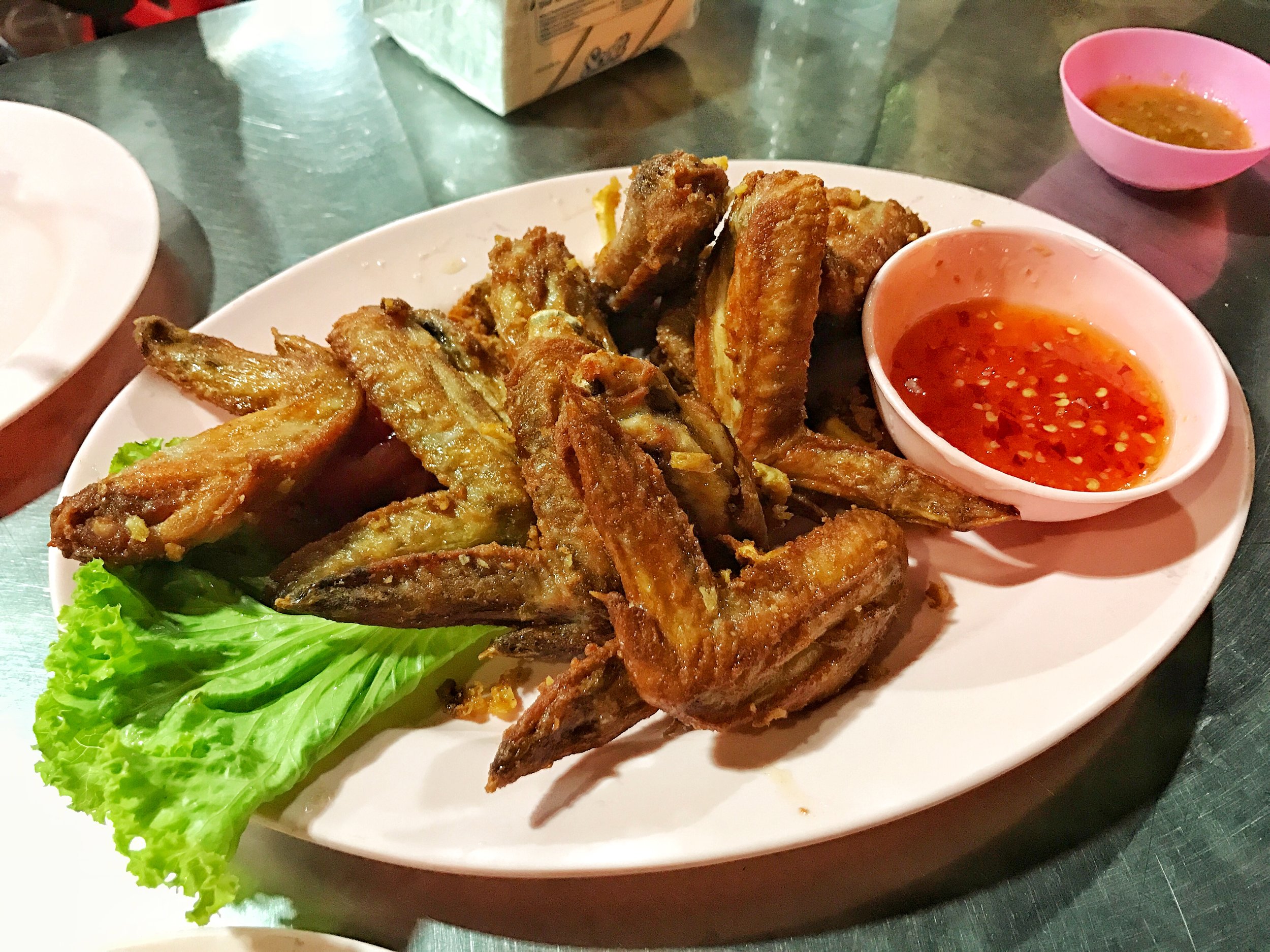 Fried chicken wings