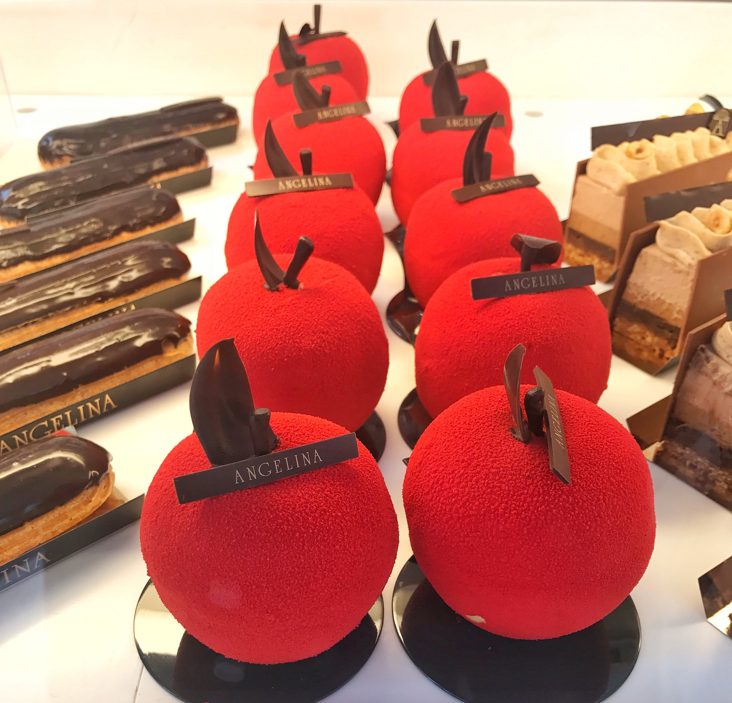 You can't go wrong with any of the pastries at Angelina. They're so beautiful to look at that it makes it very difficult to eat but that first bite will leave no regrets.