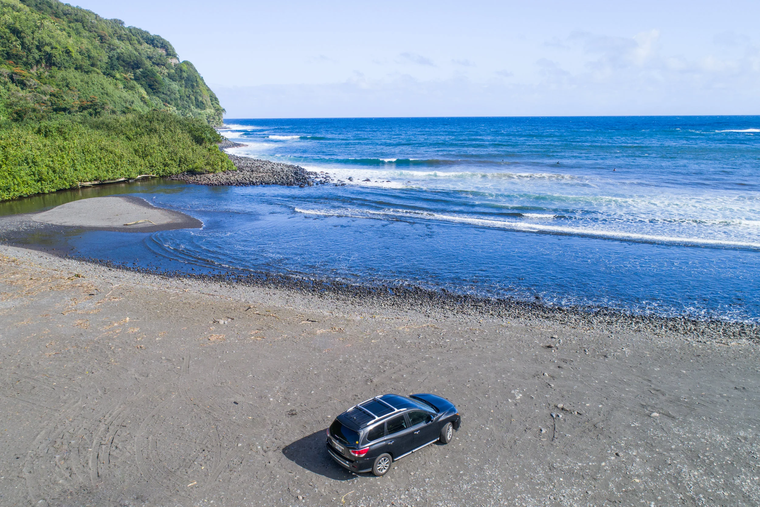 2016 Nissan Pathfinder Water Project Beach Solo.jpg