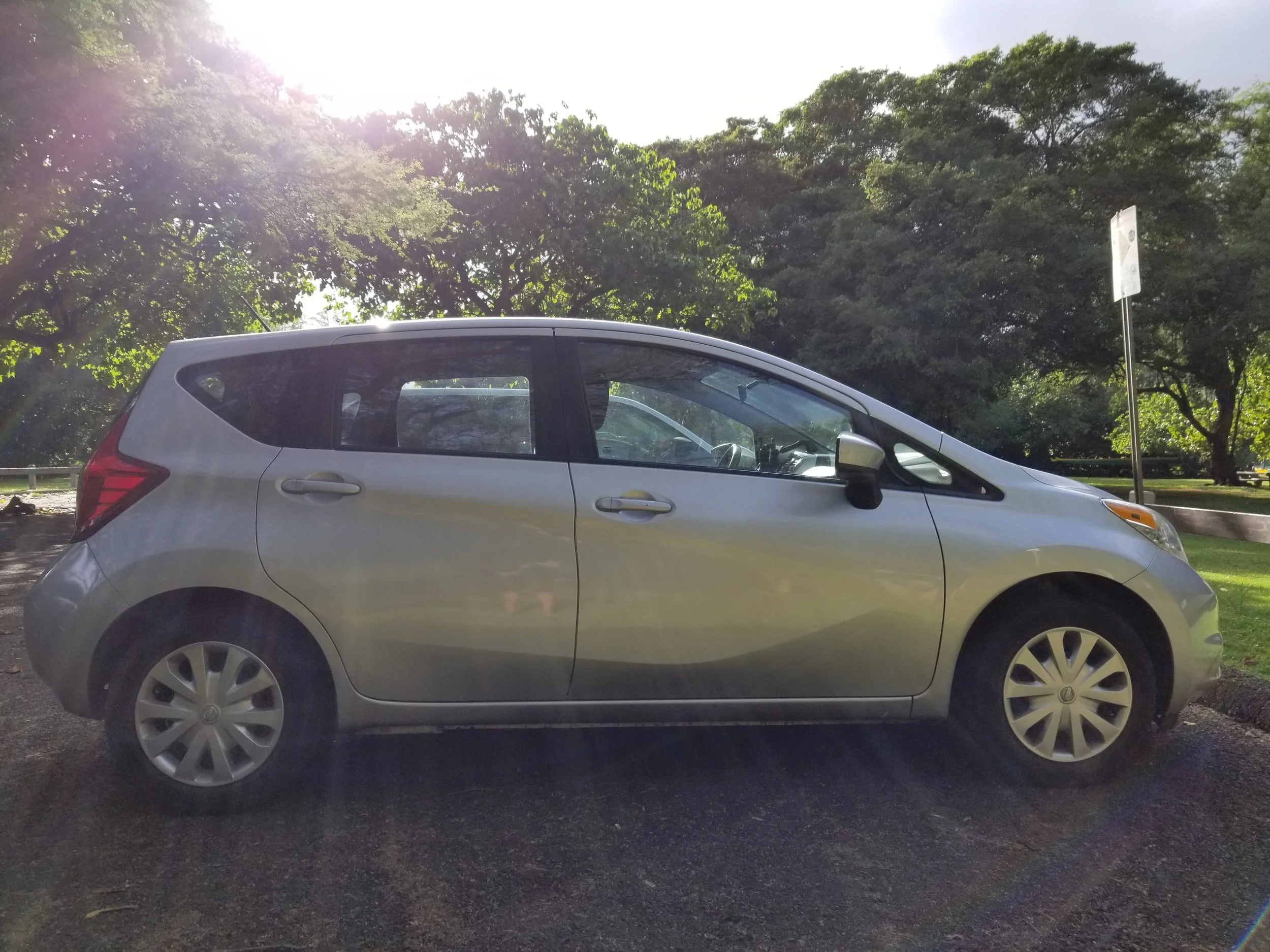 2016 Nissan Versa Note side.jpg