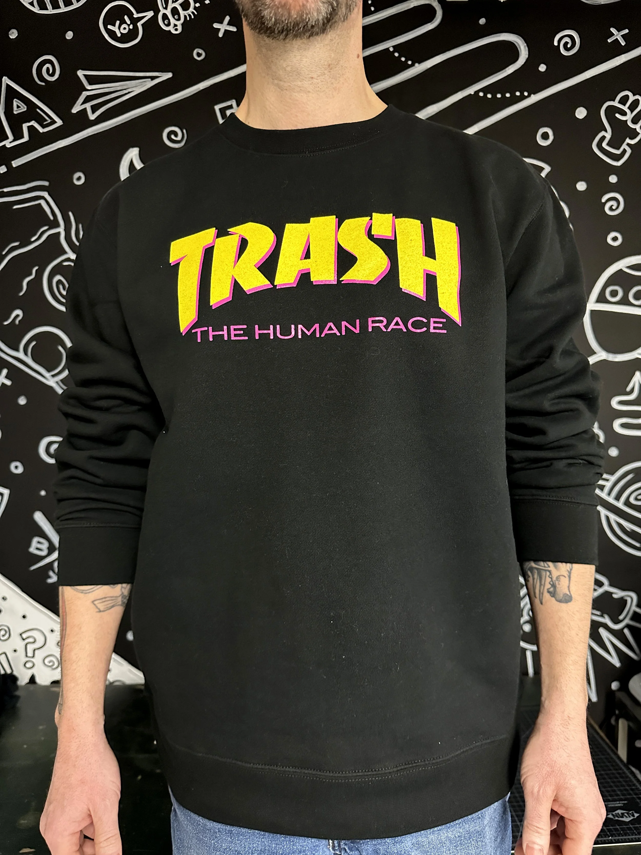 TRASH CREWNECK