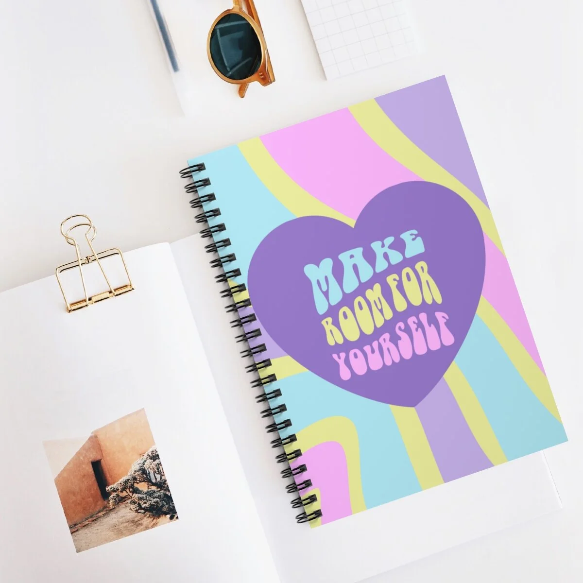 2d0a38140ad95f17d1eaa1c4f8607470