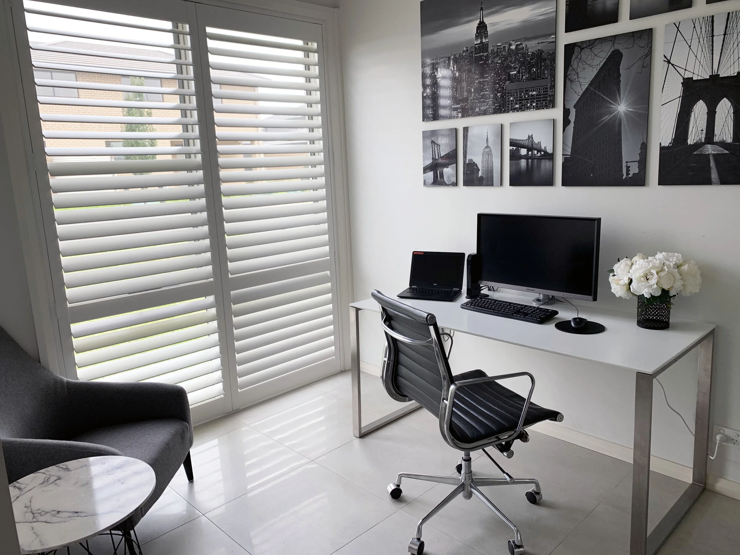 Featured: Logic Monitor Arm, Sax Chair and Luca Chair.