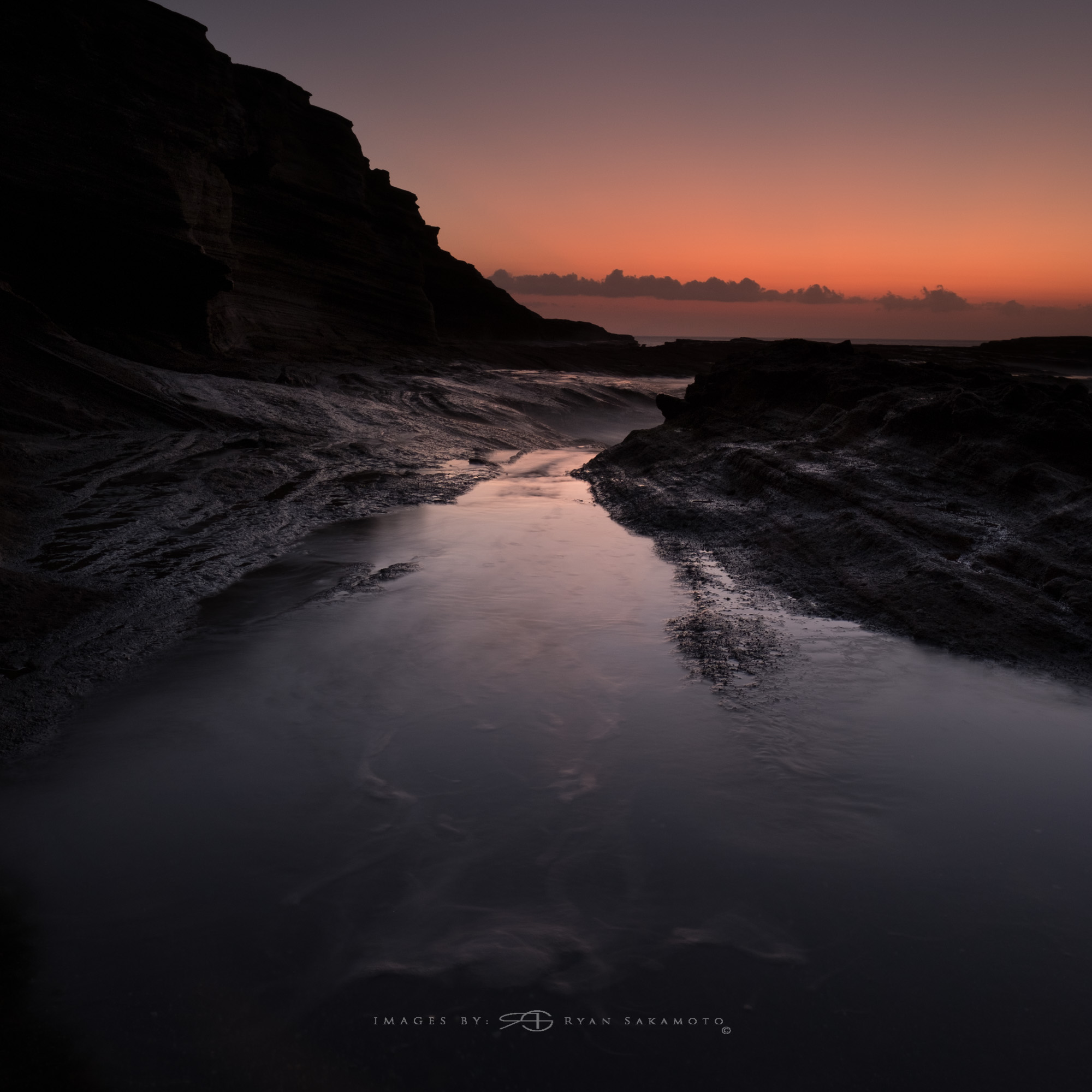 Sunrise from Lanai Lookout Lee Filter stop medium grad Fuji XT2 | 8 sec. | f/9 | ISO 200 | XF16mm f/1.4 R WR Edited in Lightroom CC 2017 Copyright 2017 Ryan Sakamoto, All rights reserved