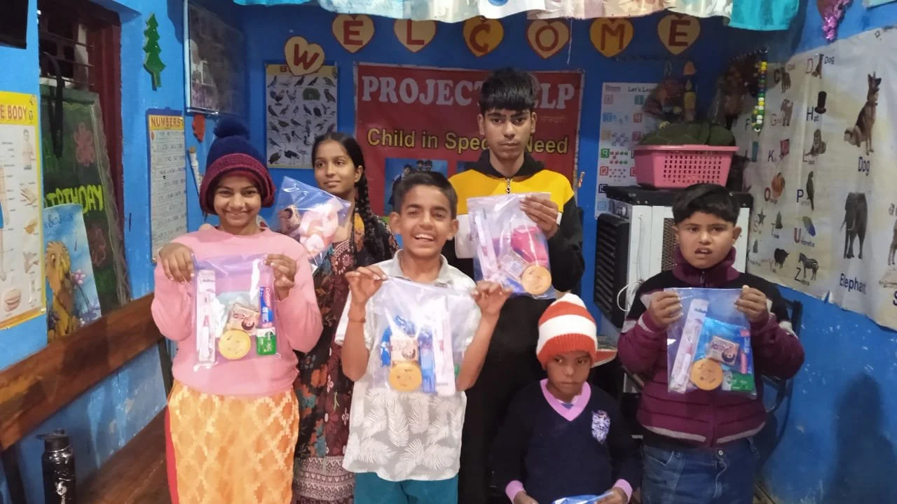 PHOTO-2025-12-16-00-10-50 3.jpg