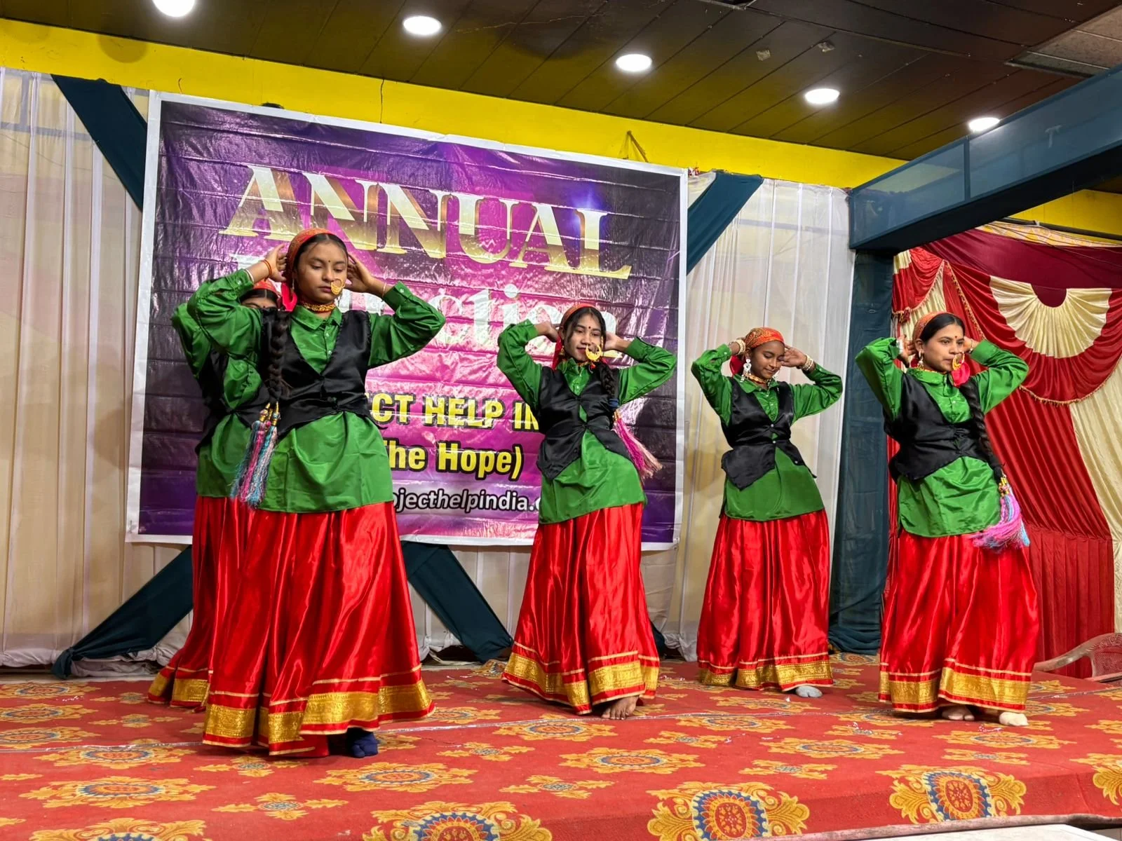 PHOTO-2025-12-12-17-59-08 2.jpg