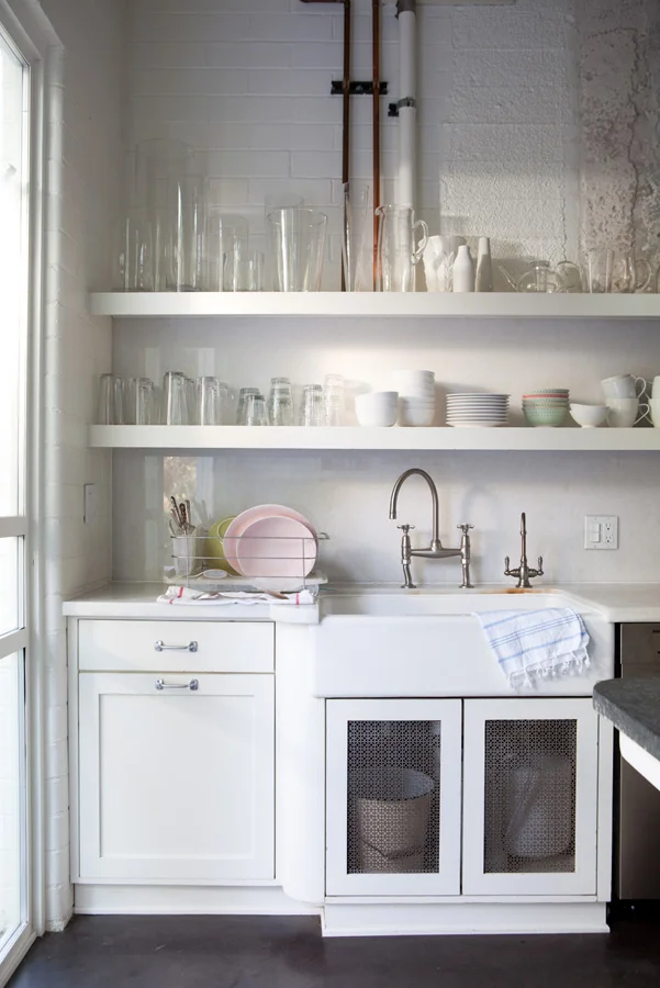 6434310_ktchn_sink-10.jpg