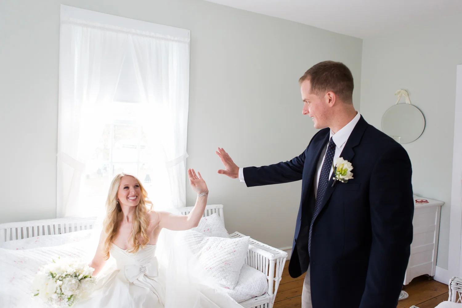 Kristi-Drago-Price-Owenego-Wedding-17.jpg