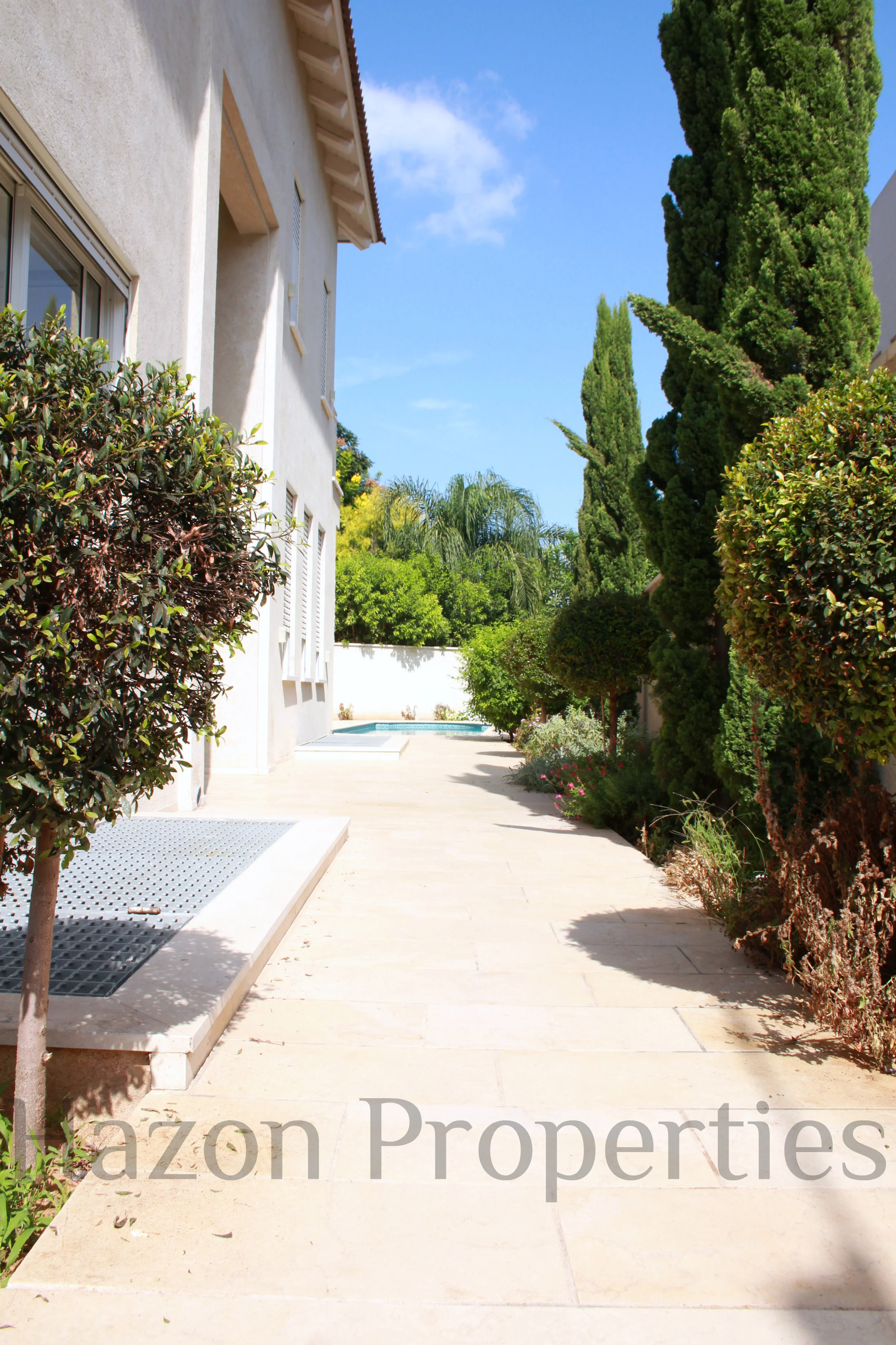 WMHouse - Outdoor Walkway.jpg
